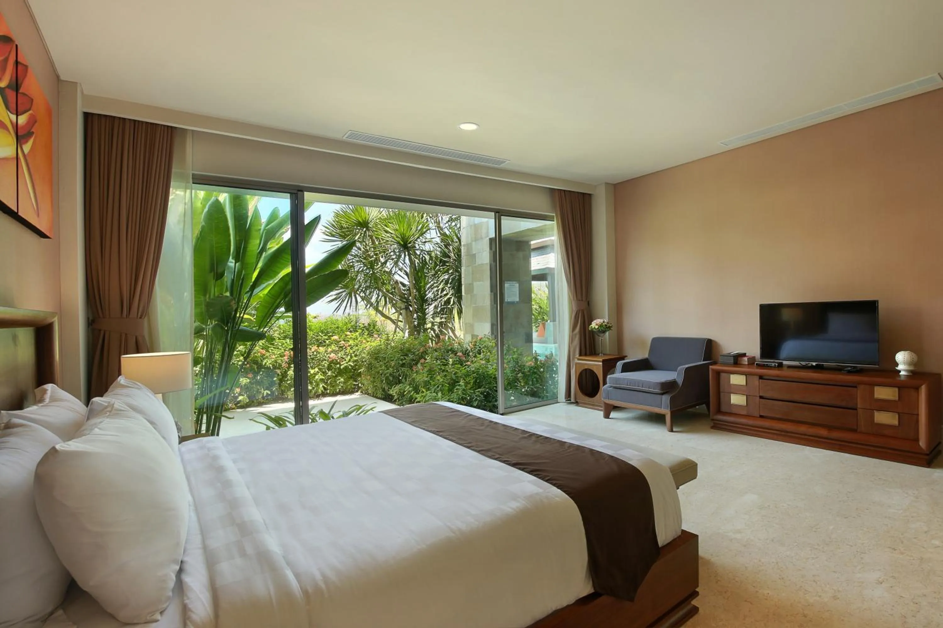 Bed in Luxury Apartment at AYANA Residences