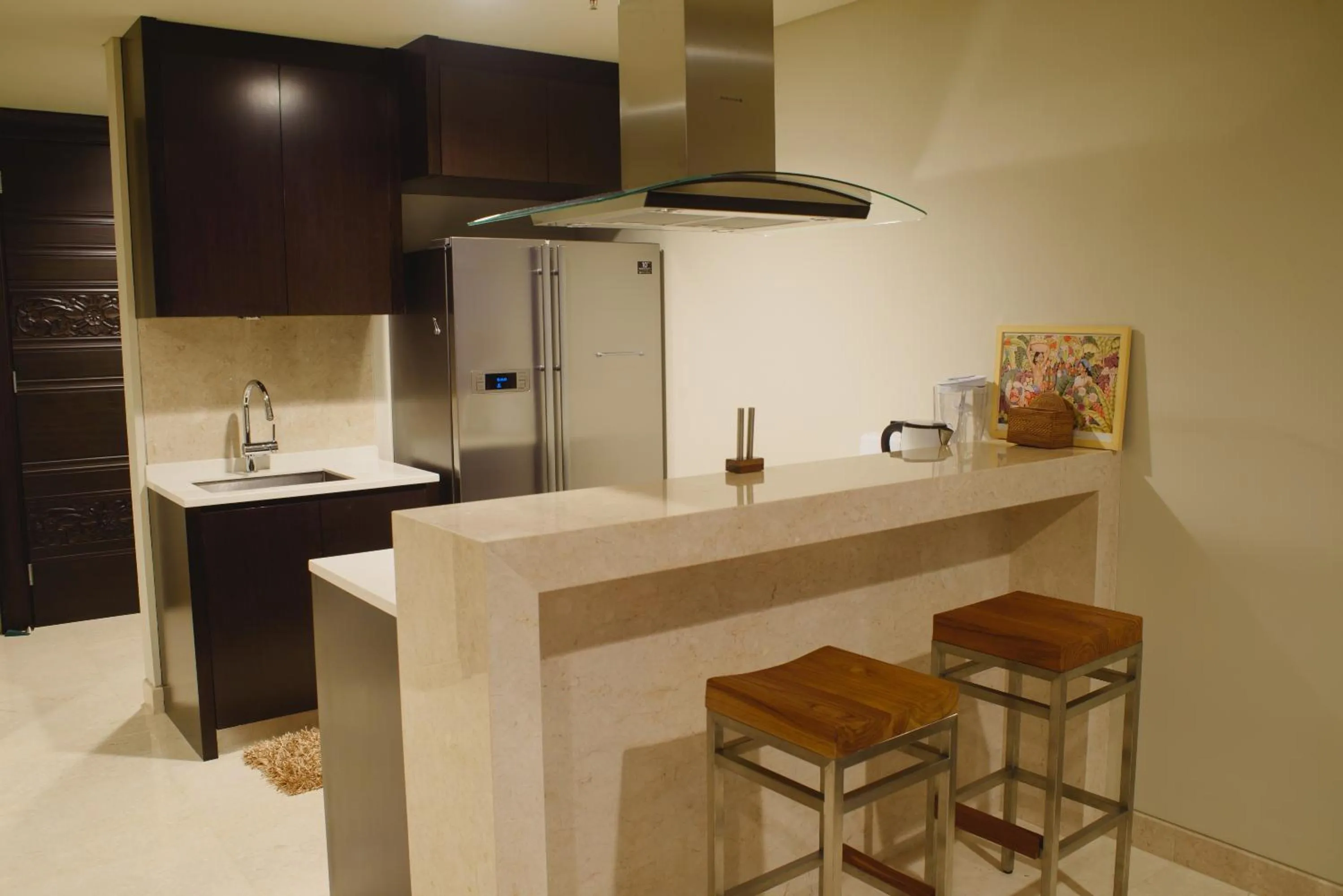 Kitchen or kitchenette in Luxury Apartment at AYANA Residences