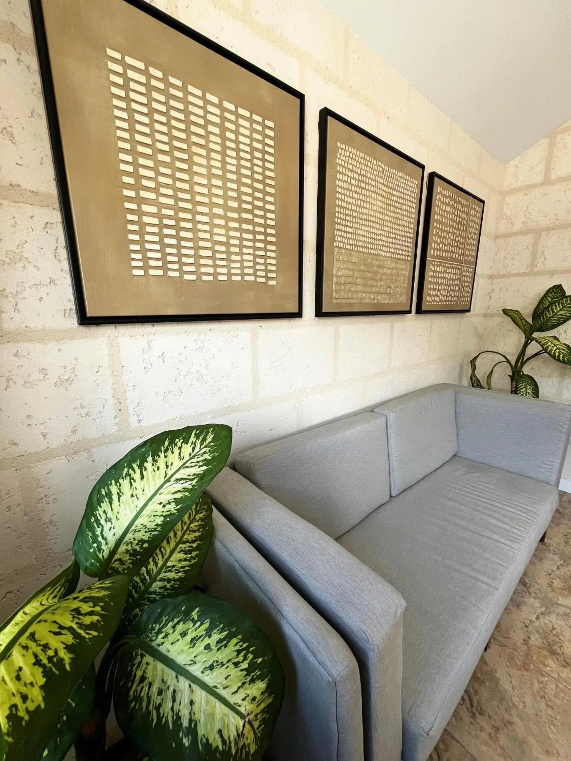 Seating area in Hôtel Le Roy