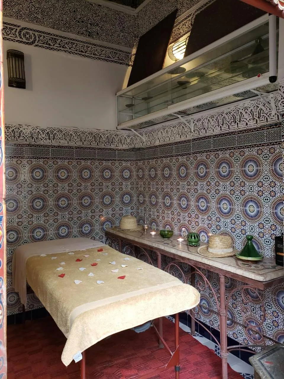 Sauna in Riad Alma Mouassine