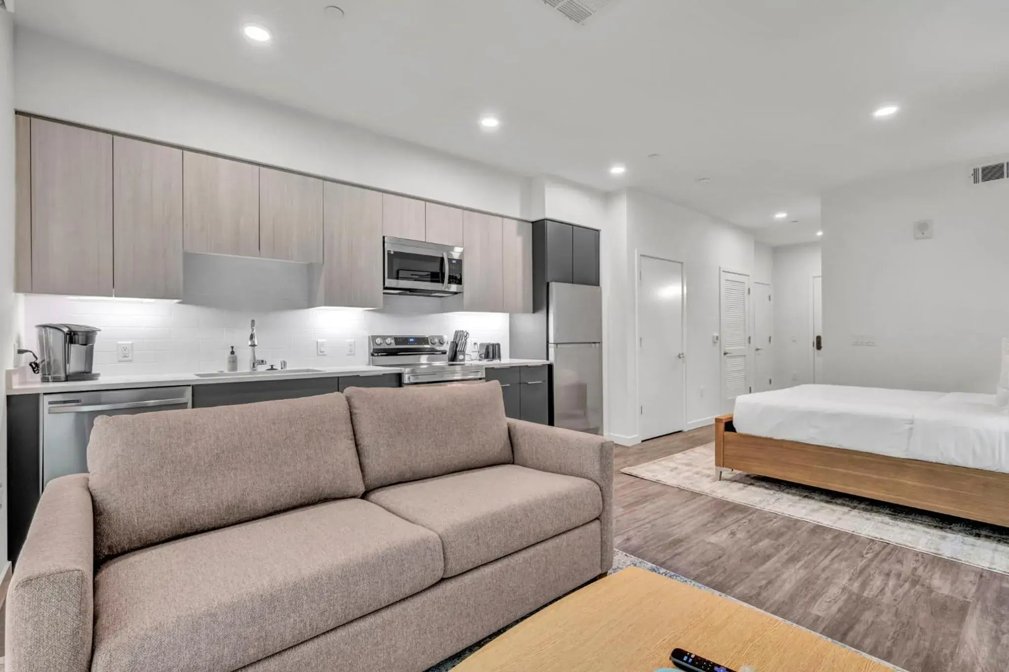 Studio Apartment in Placemakr Reno Studio Apartment in Placemakr Reno