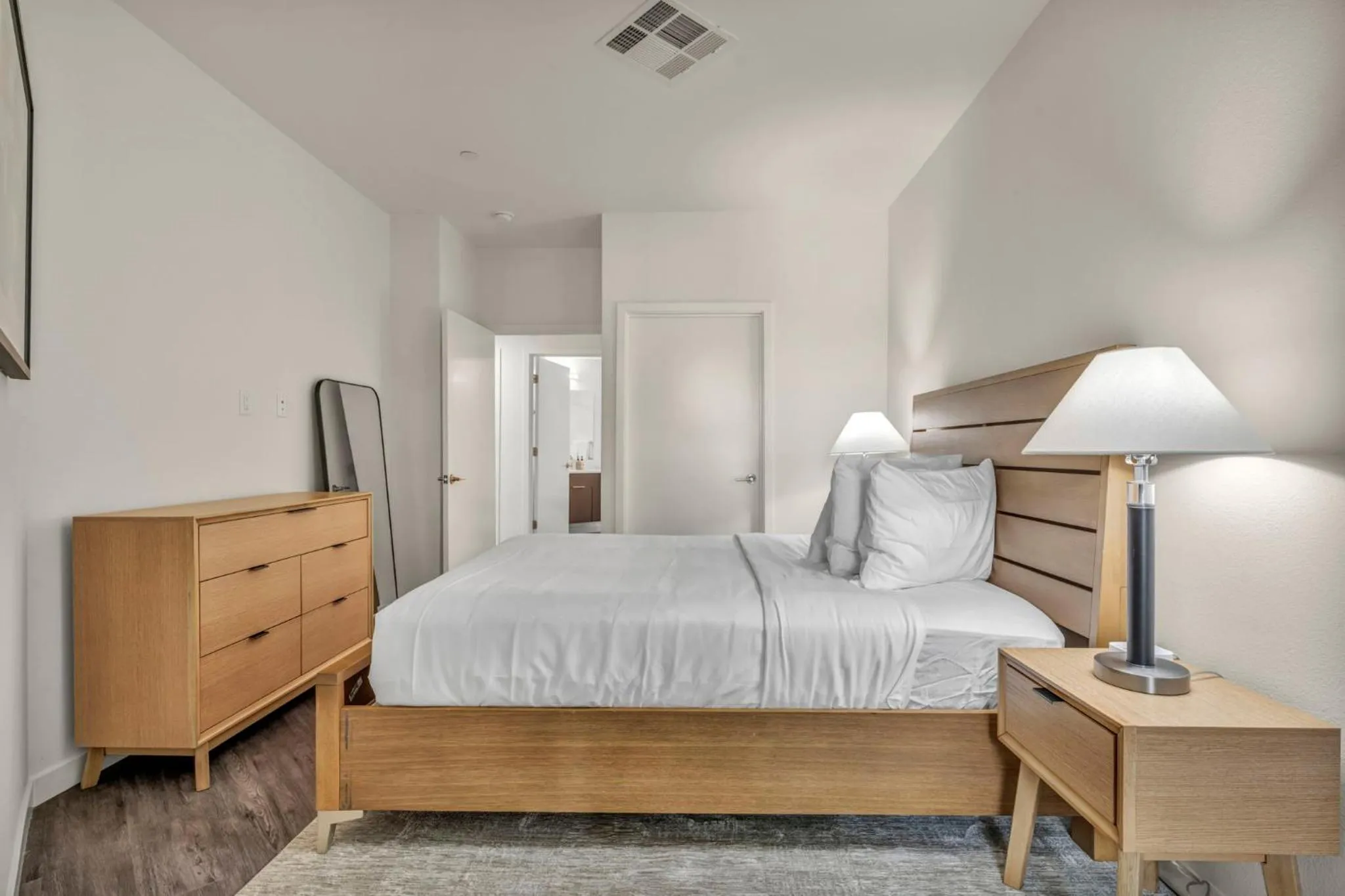 Bed in Placemakr Reno