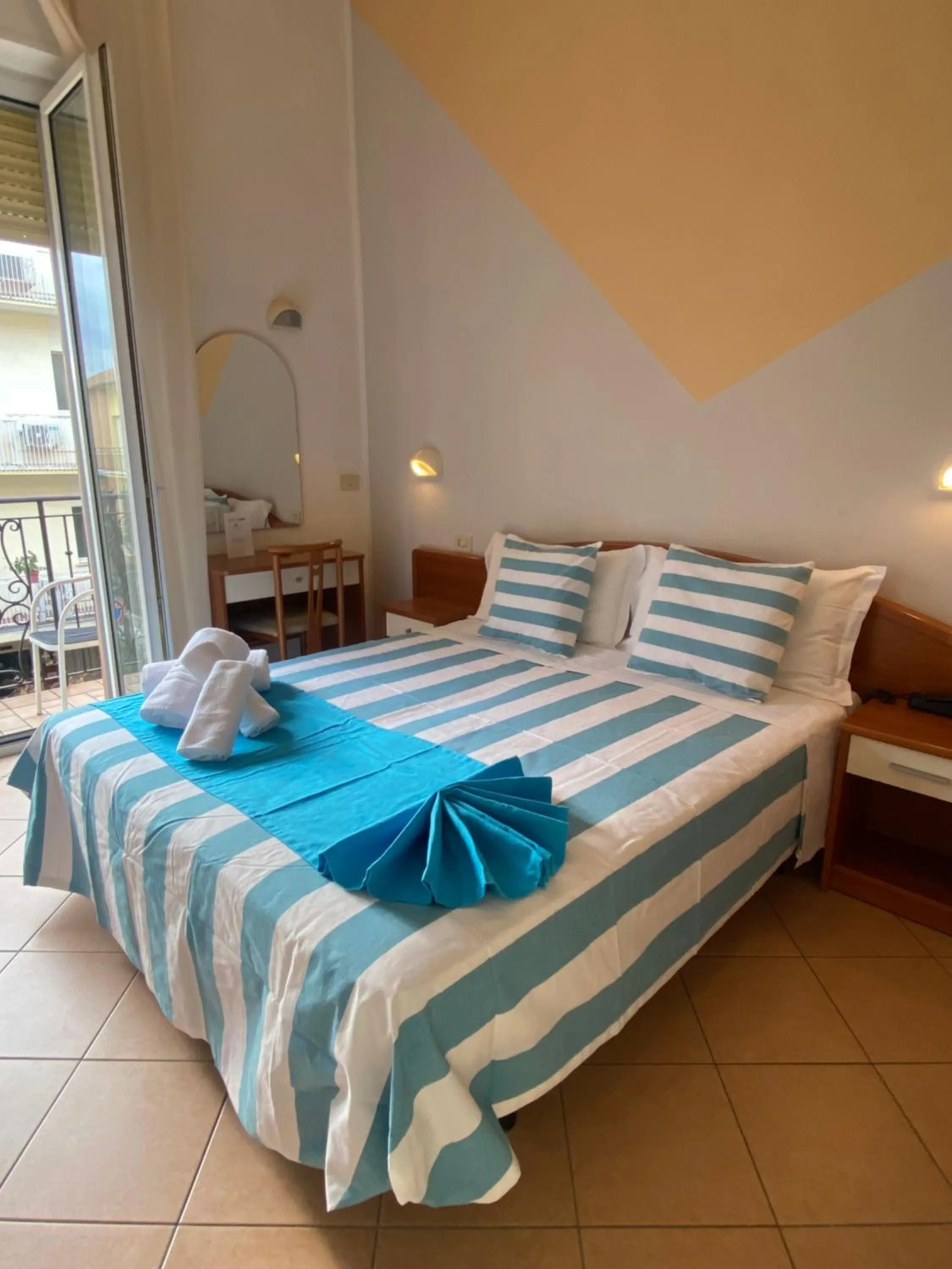 Bed in Hotel Villa Caterina