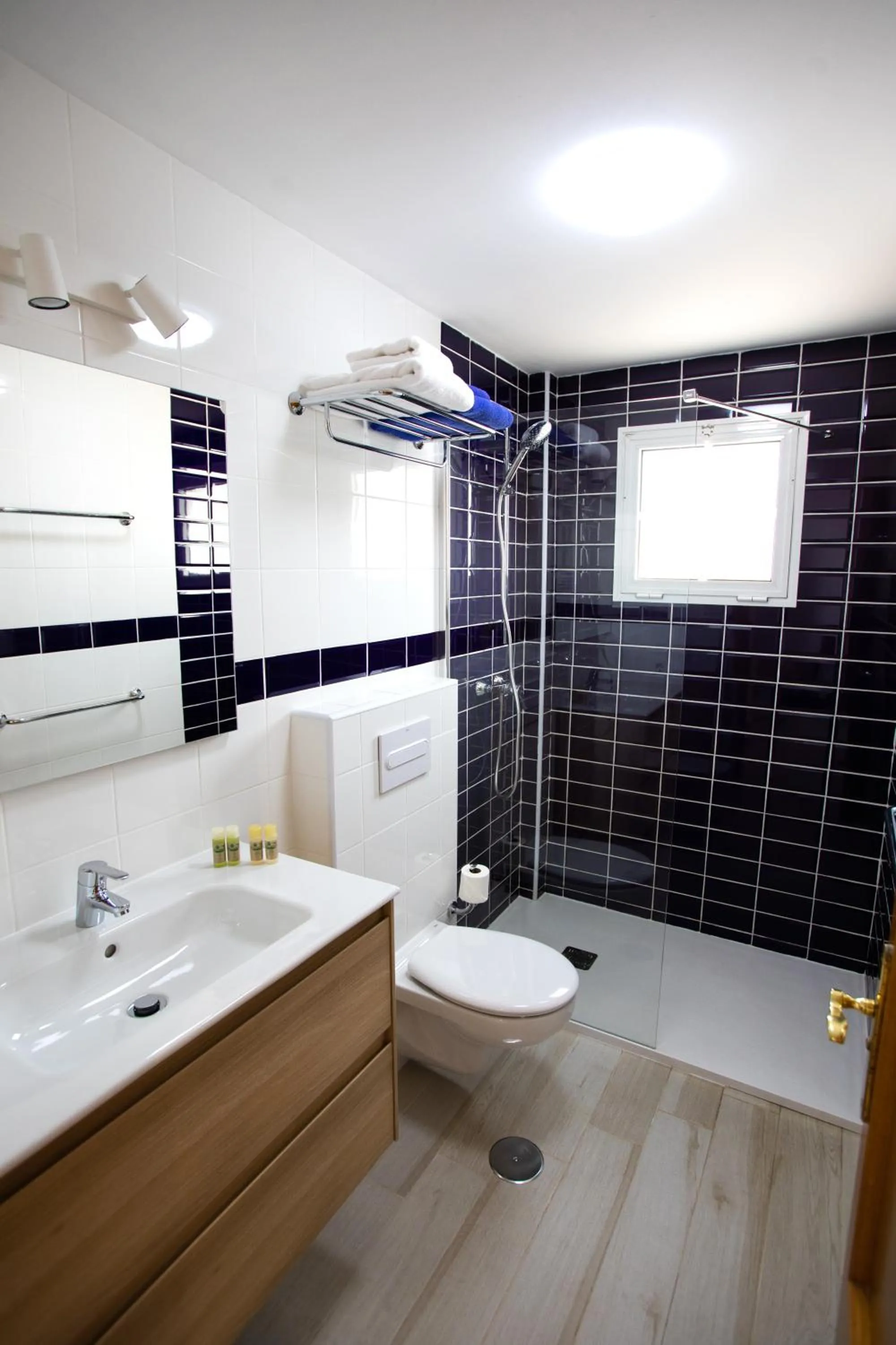 Bathroom in ALTAVISTA APARTAHOTEL-Adults Only over 14