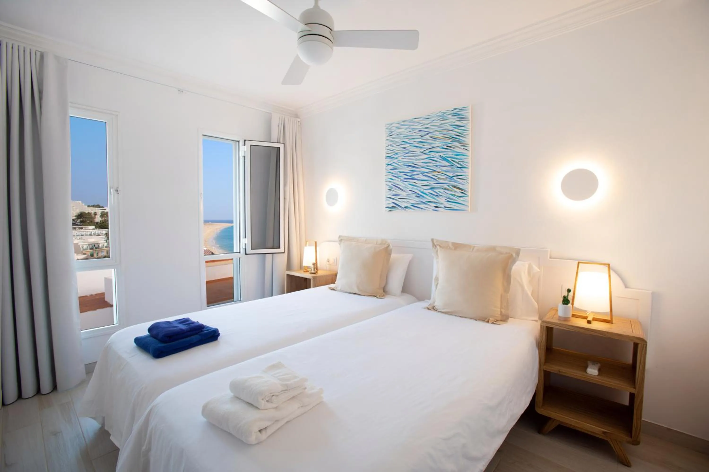 View (from property/room), Bed in ALTAVISTA APARTAHOTEL-Adults Only over 14