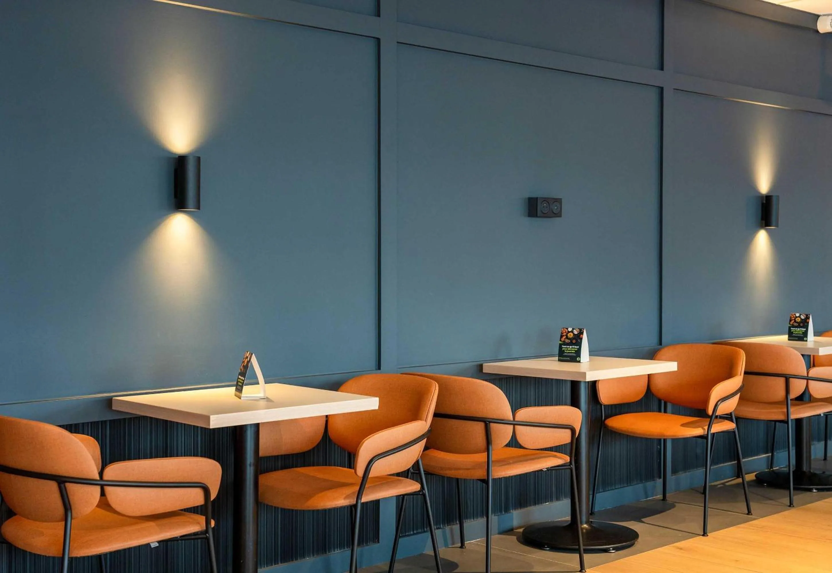 Restaurant/places to eat in B&B HOTEL Paris Italie Porte de Choisy