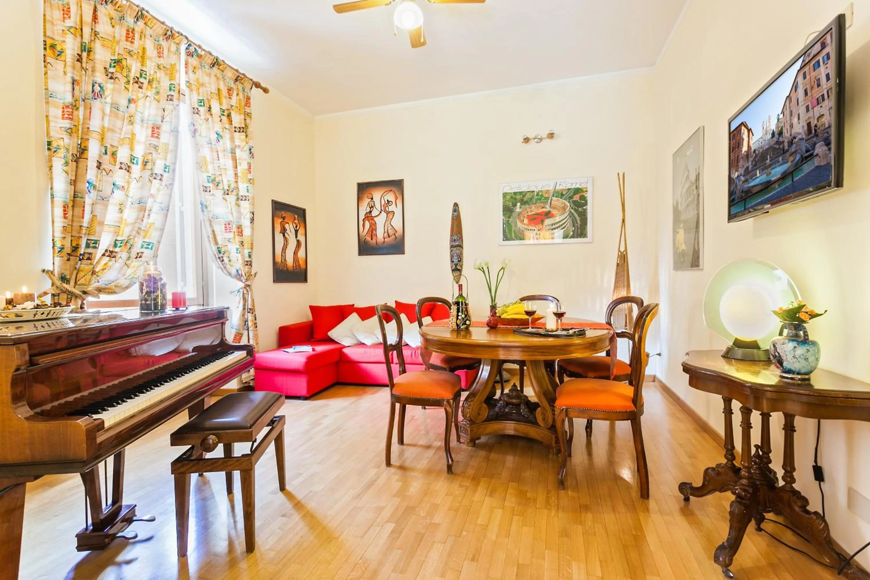 Communal lounge/ TV room, Restaurant/Places to Eat in B&B Prati