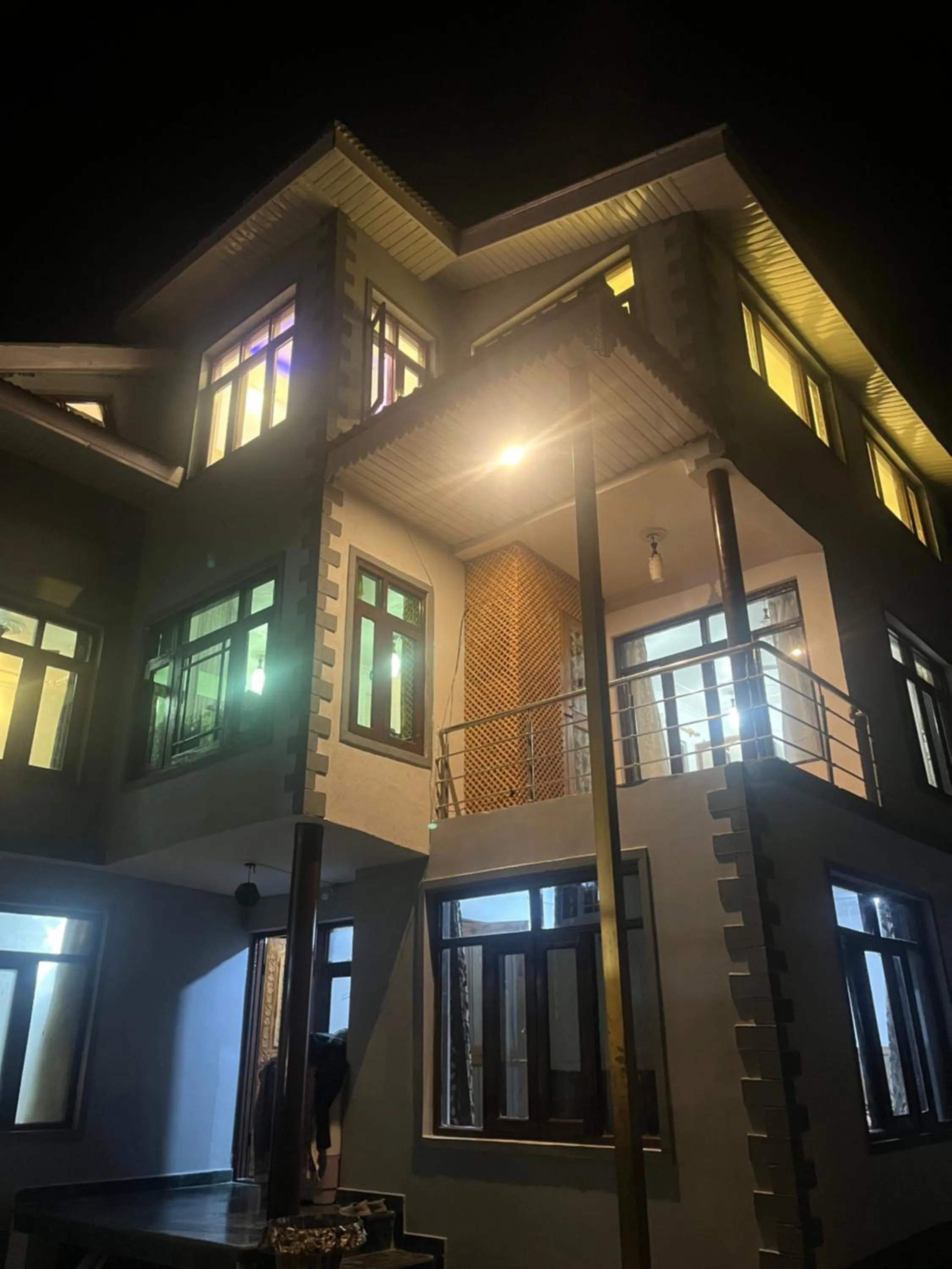 Property building in Al Mubeen home stay