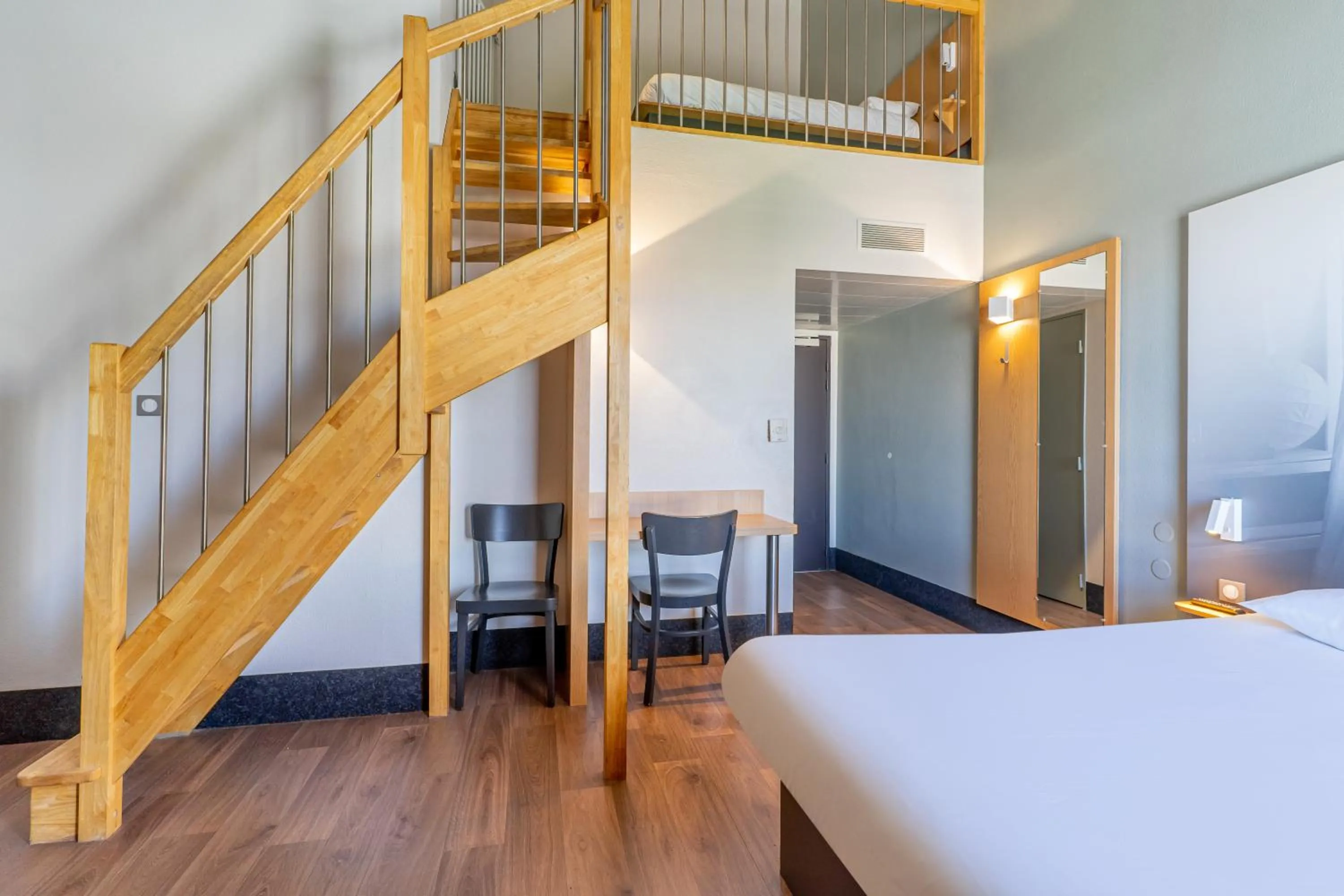 Bedroom, Bed in B&B HOTEL Marseille Euromed