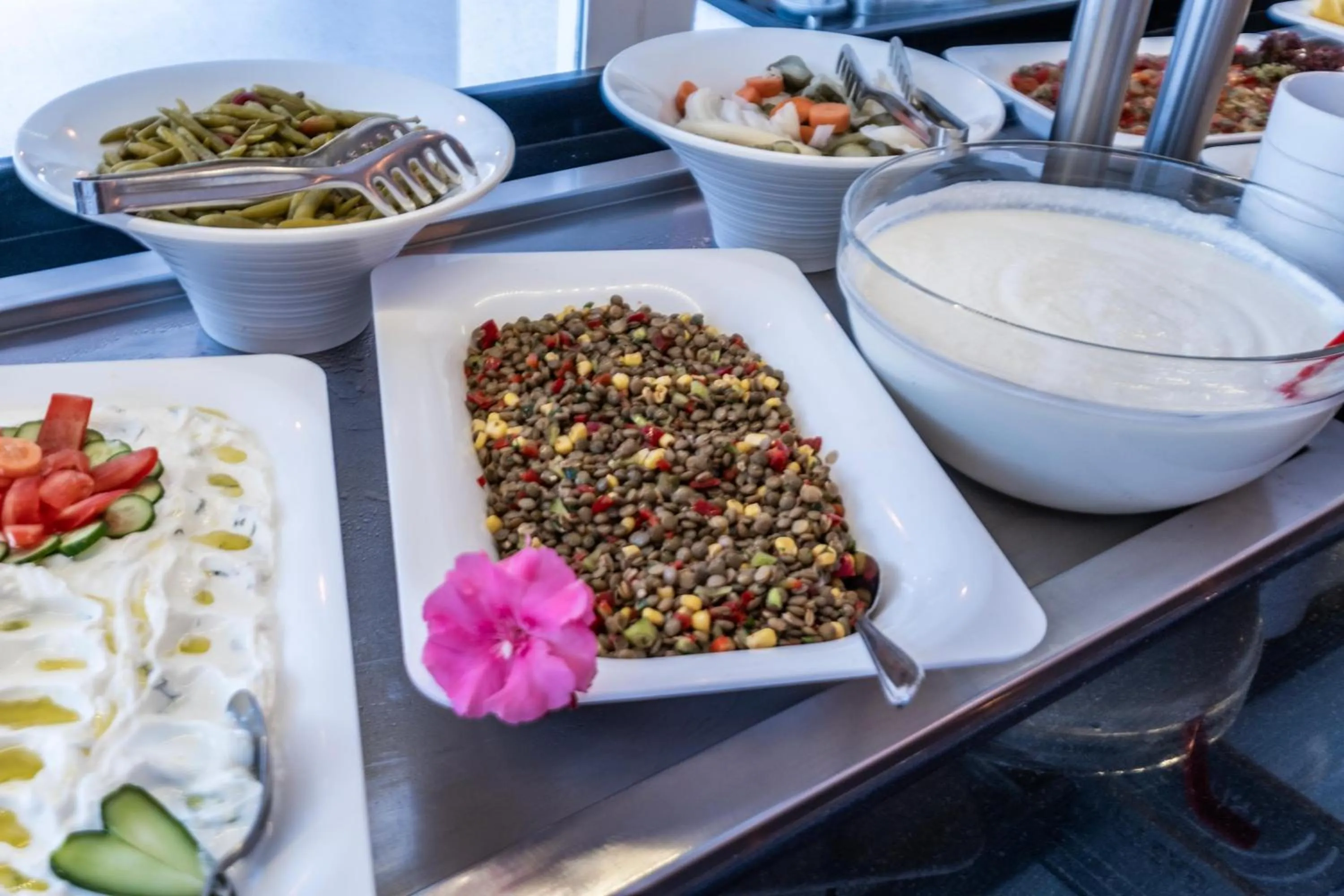 Food in Paloma Family Club