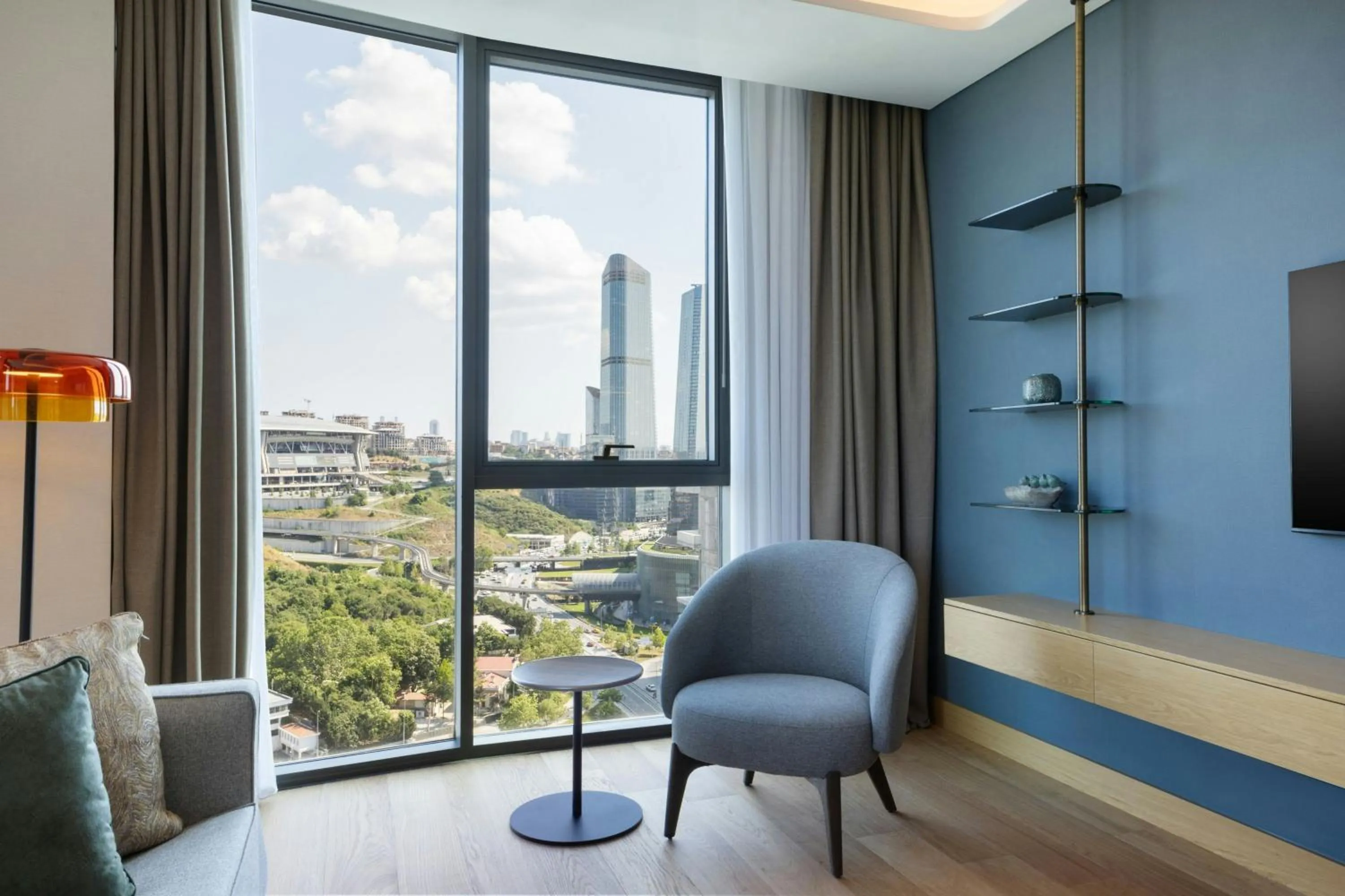 Living room in Marriott Executive Apartments Istanbul Investvadi