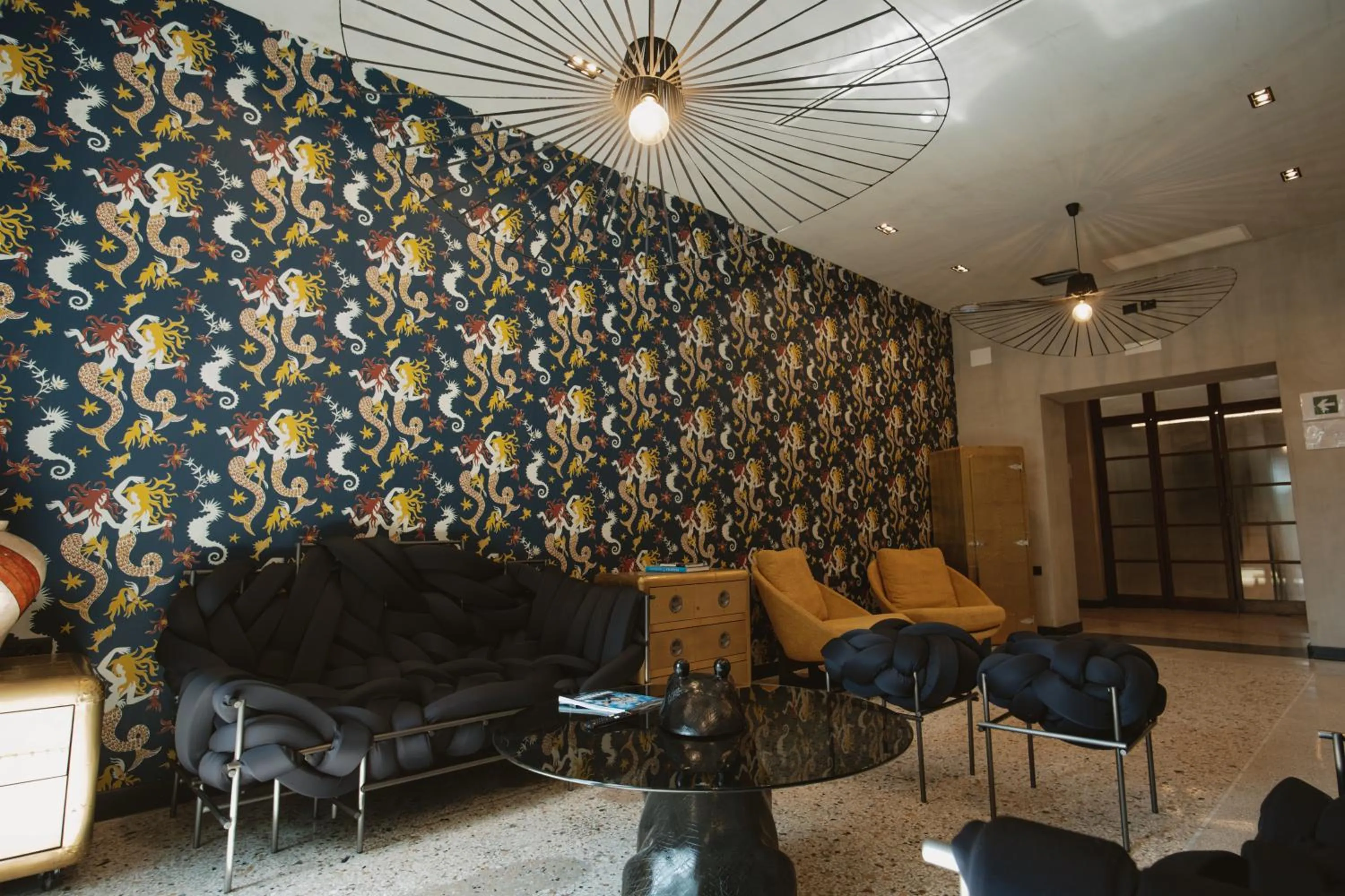 Communal lounge/ TV room in Palazzo Sebeto