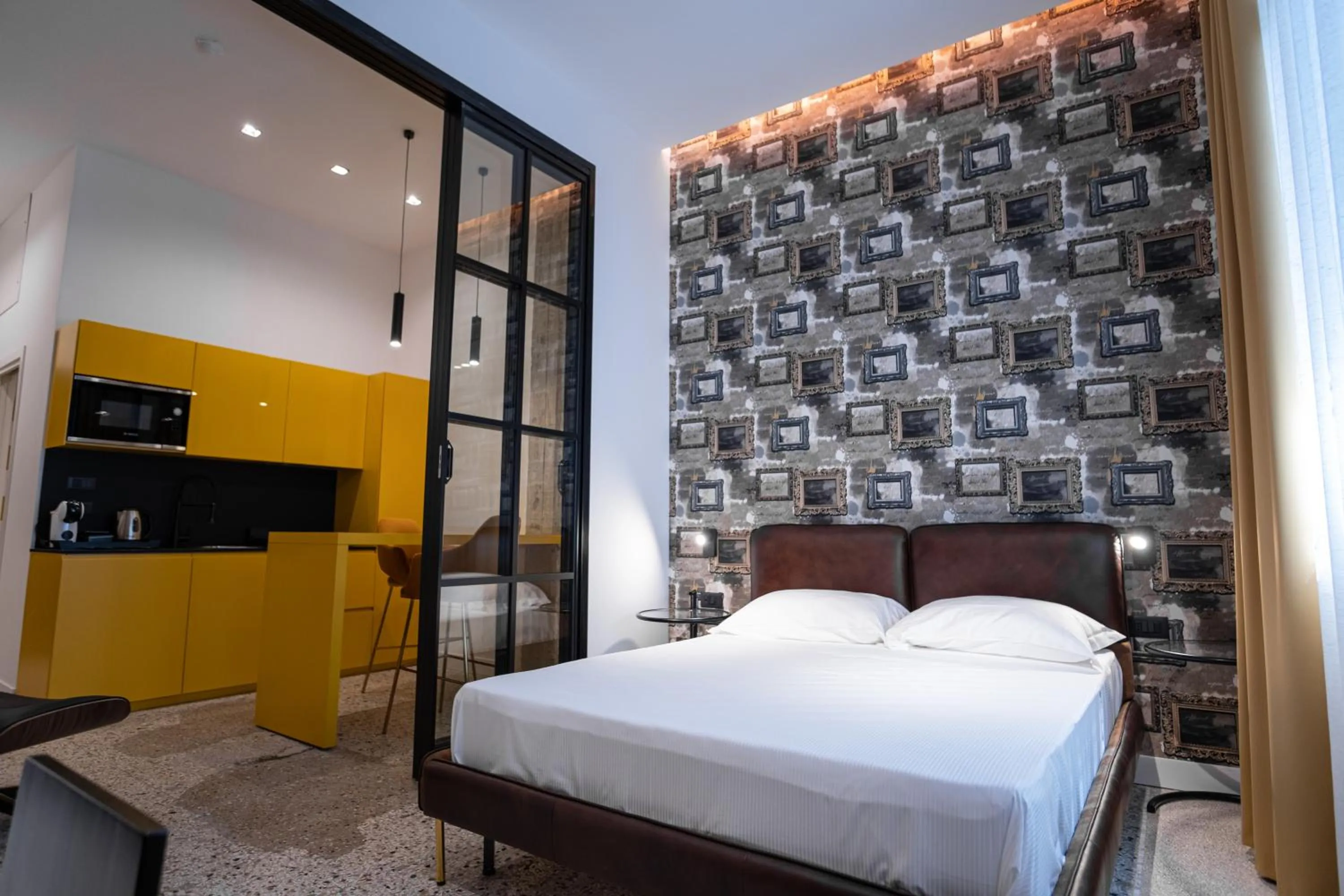 Bed in Palazzo Sebeto