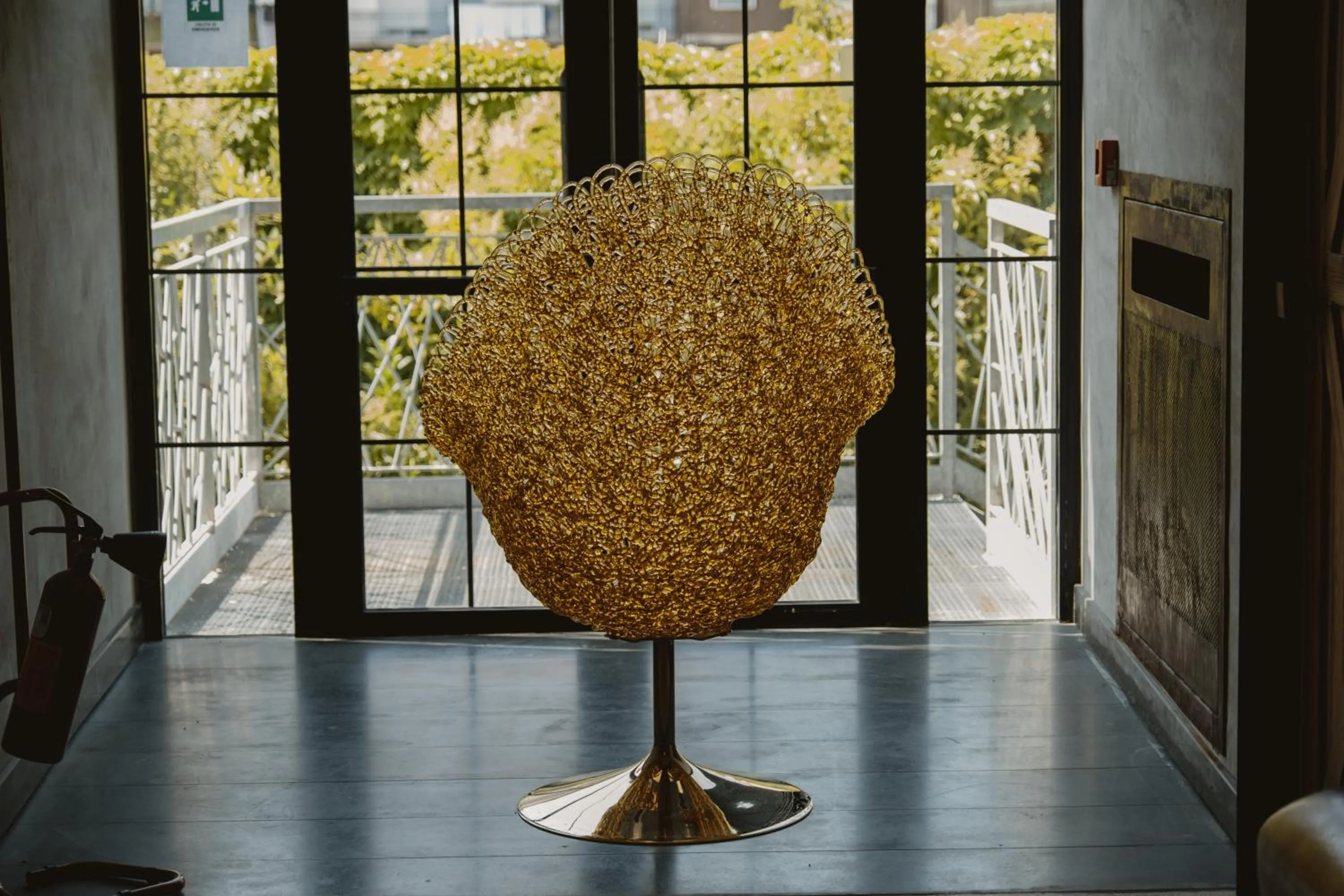 Decorative detail in Palazzo Sebeto