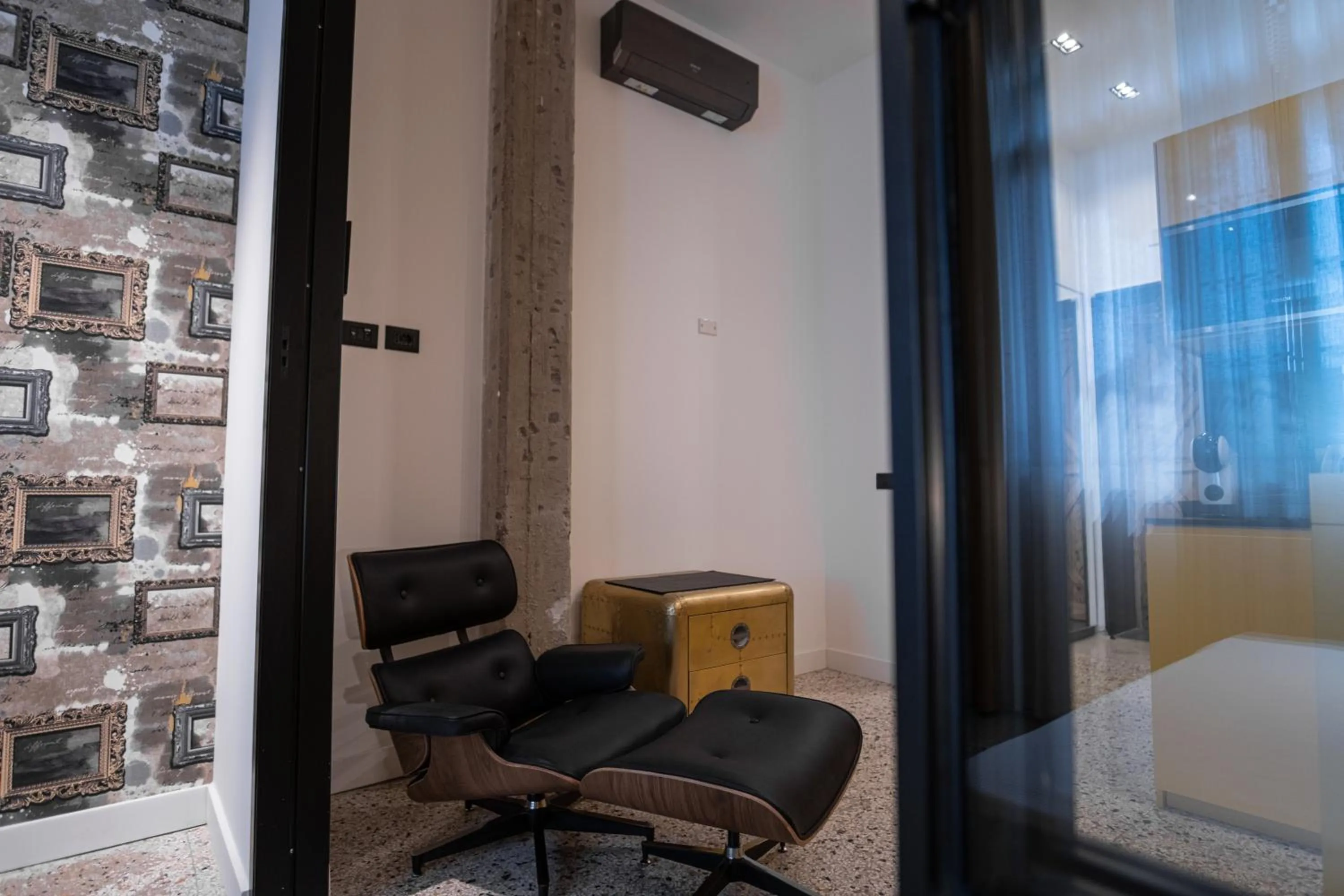 Living room in Palazzo Sebeto