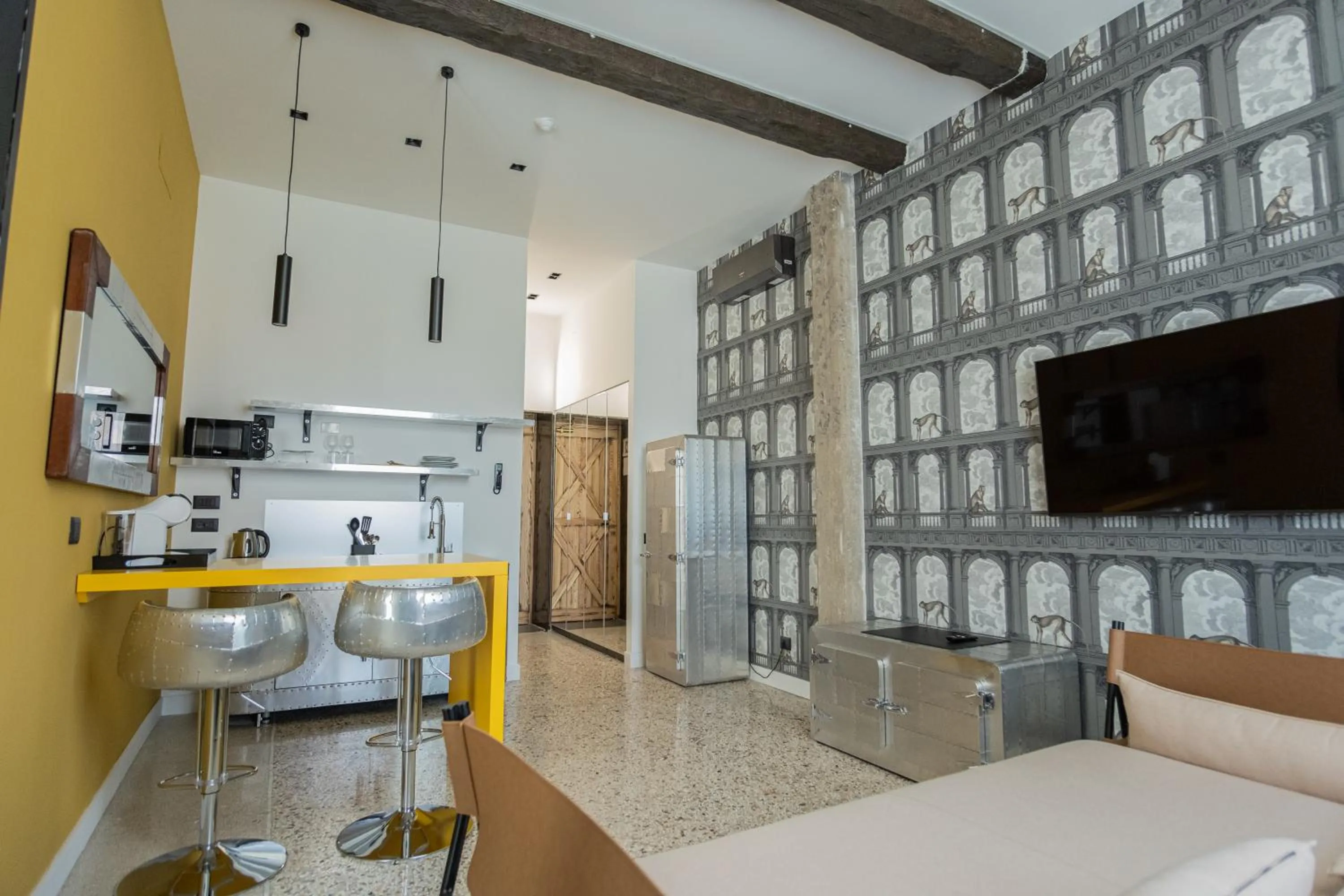 Kitchen or kitchenette, Bed in Palazzo Sebeto