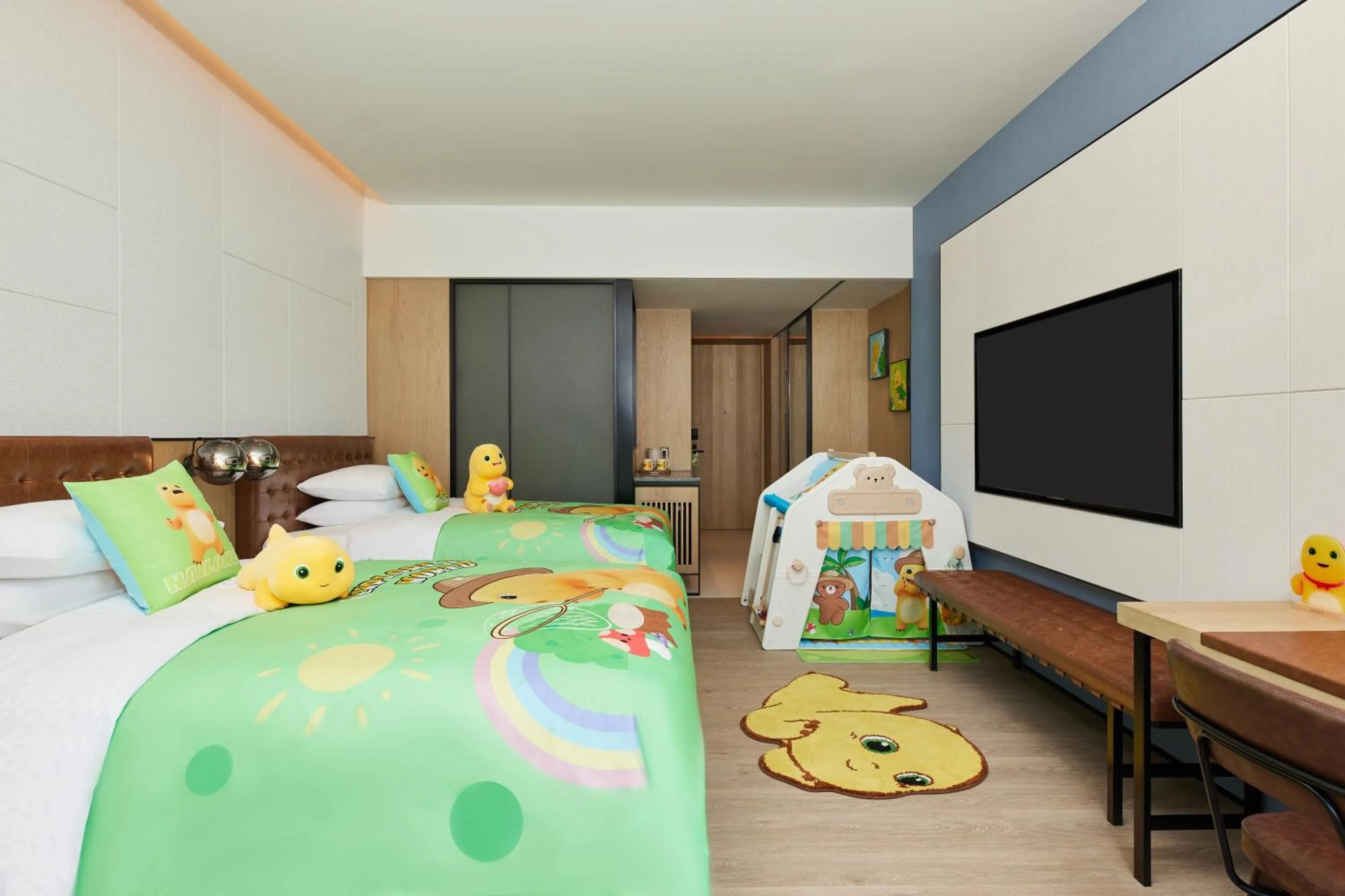 Bedroom, Bed in Four Points by Sheraton Shanghai International Tourism and Resorts Zone