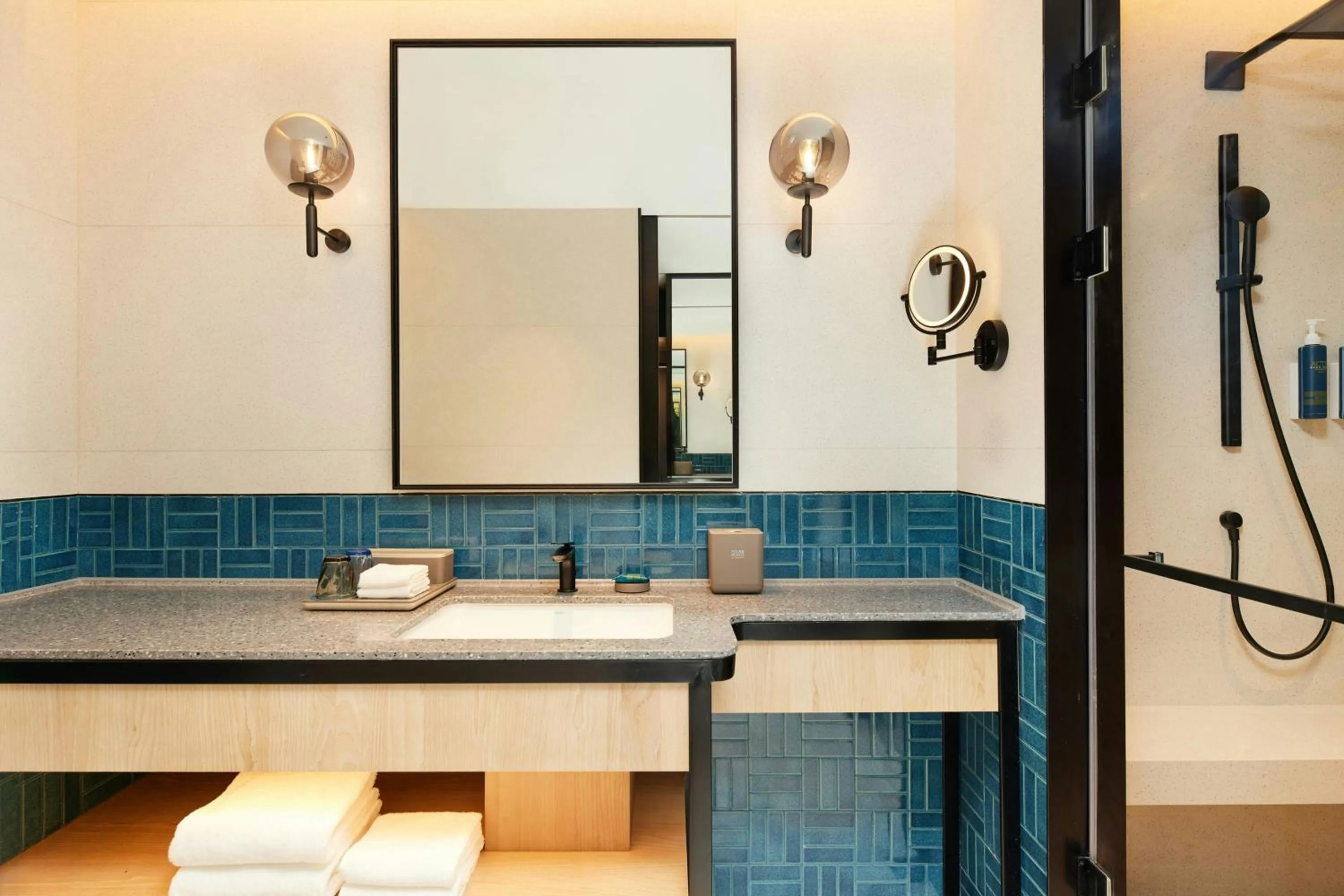 Bathroom in Four Points by Sheraton Shanghai International Tourism and Resorts Zone