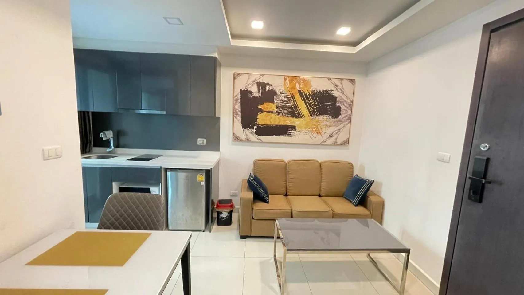 Kitchen or kitchenette in Arcadia beach continental