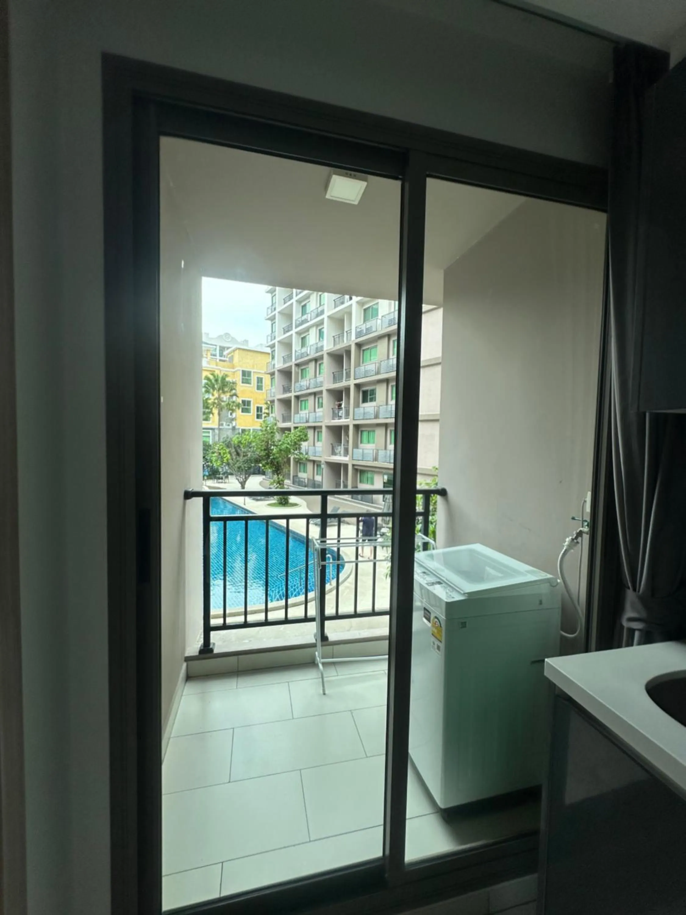 Arcadia beach continental