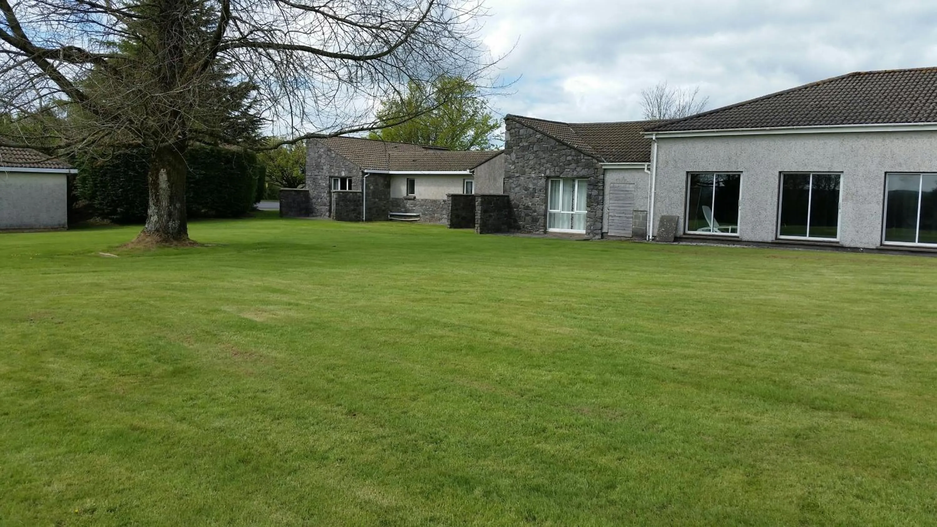 Facade/entrance in Forge Motel & Firehouse Restaurant