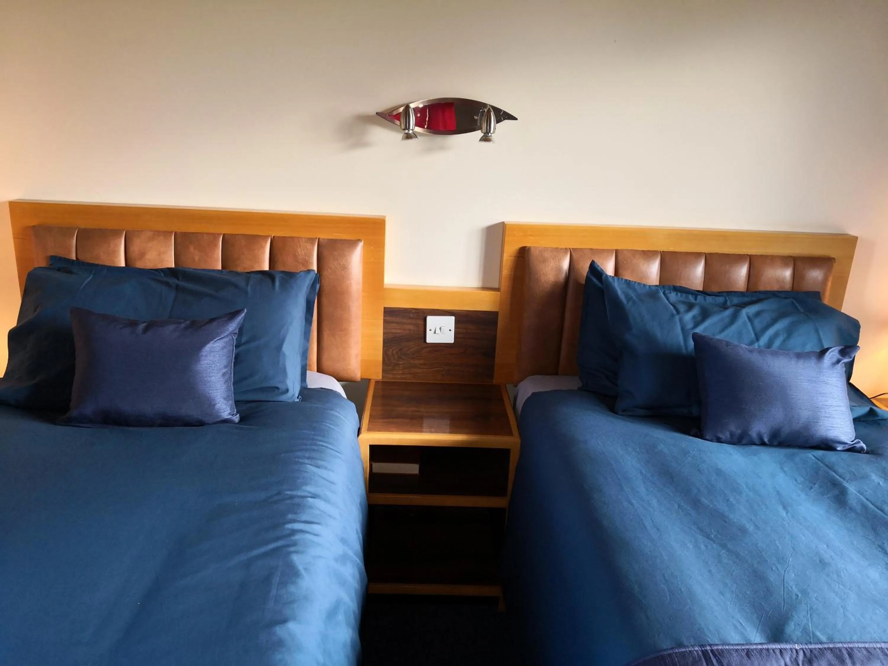 Forge Motel & Firehouse Restaurant