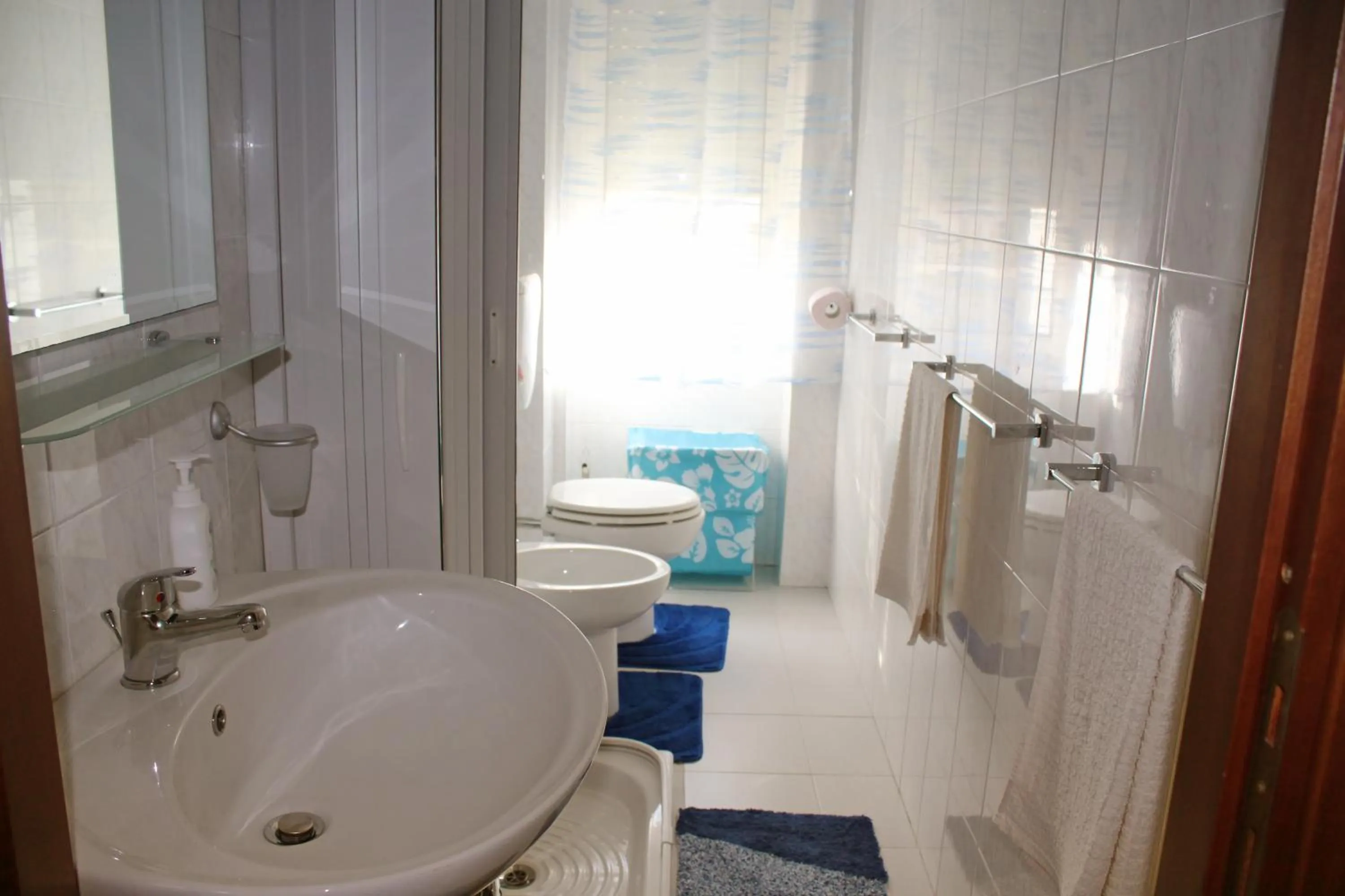 Property building in Caricia