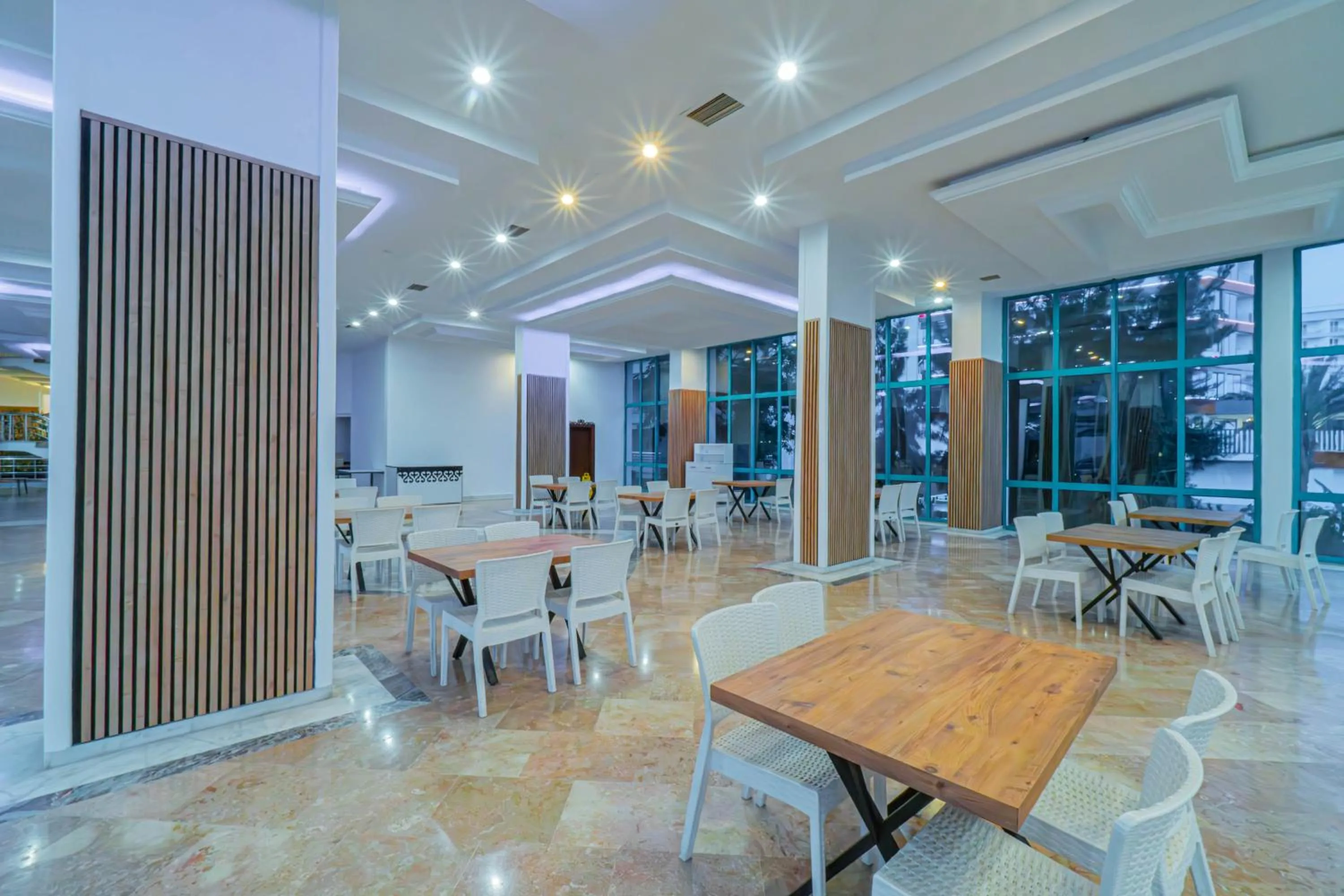 Restaurant/places to eat in Pyxis Point Hotel - All Inclusive