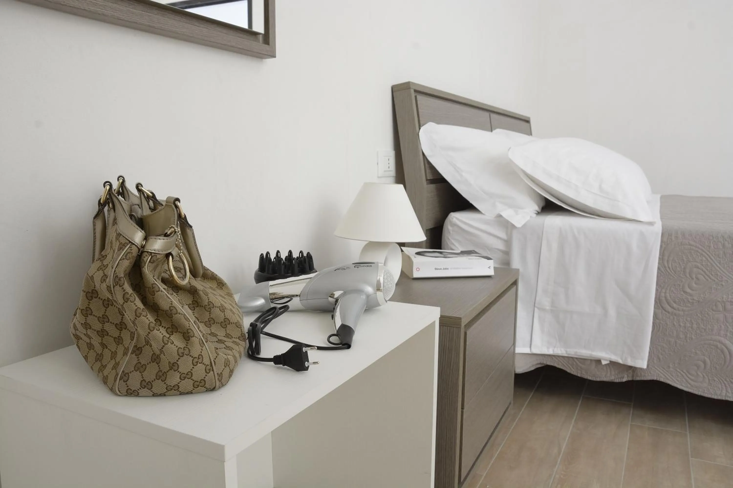 Decorative detail, Bed in Baia Dell'Orso