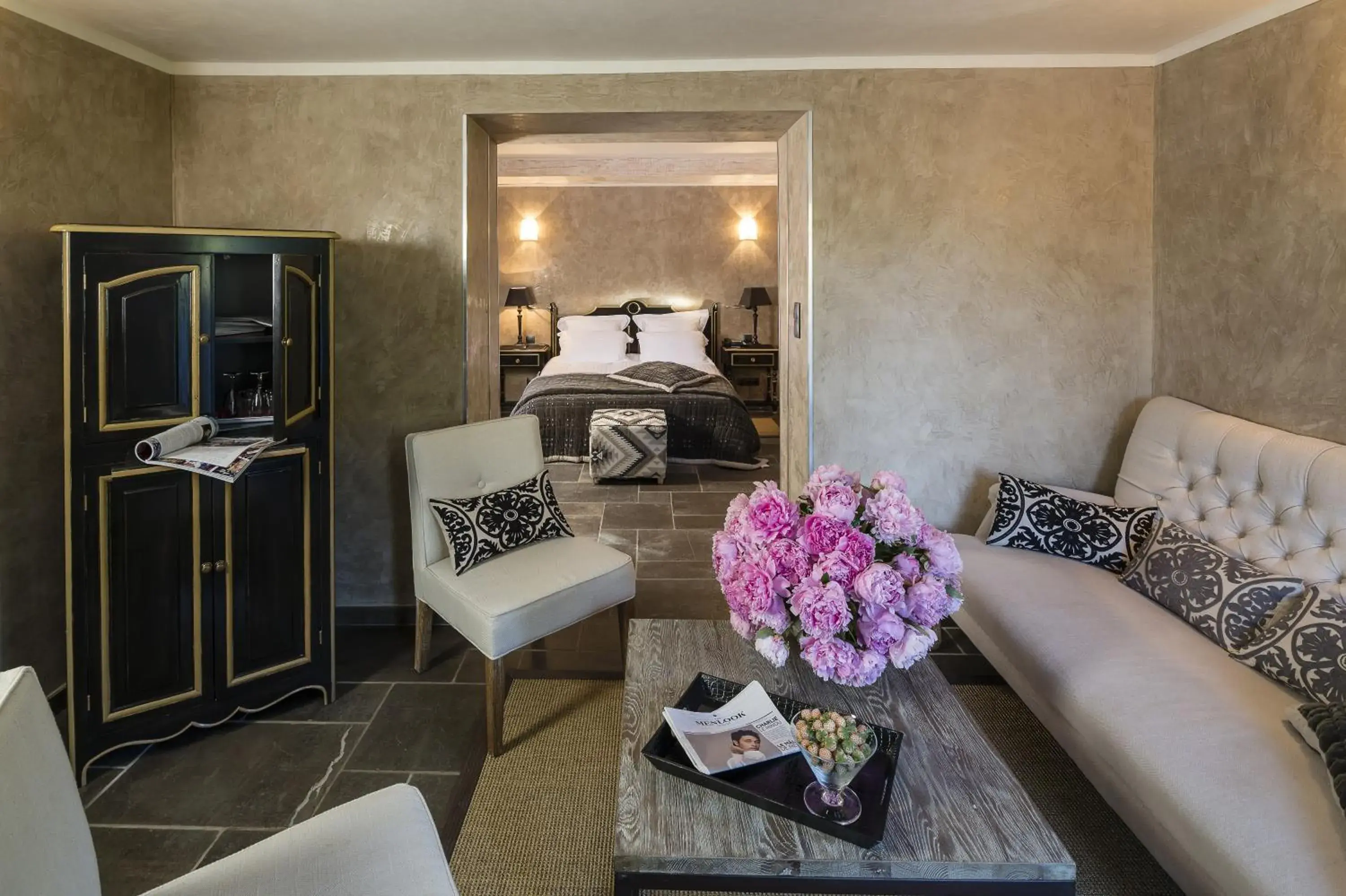 Junior Suite in Hostellerie Les Gorges De Pennafort Junior Suite in Hostellerie Les Gorges De Pennafort