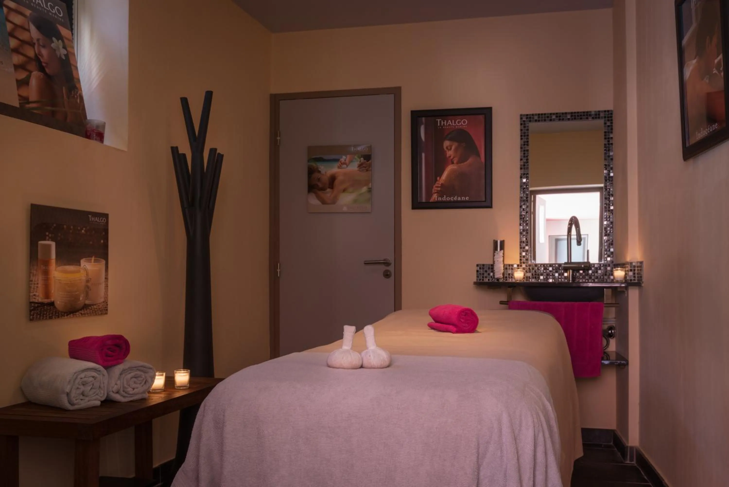 Massage in Hostellerie Les Gorges De Pennafort