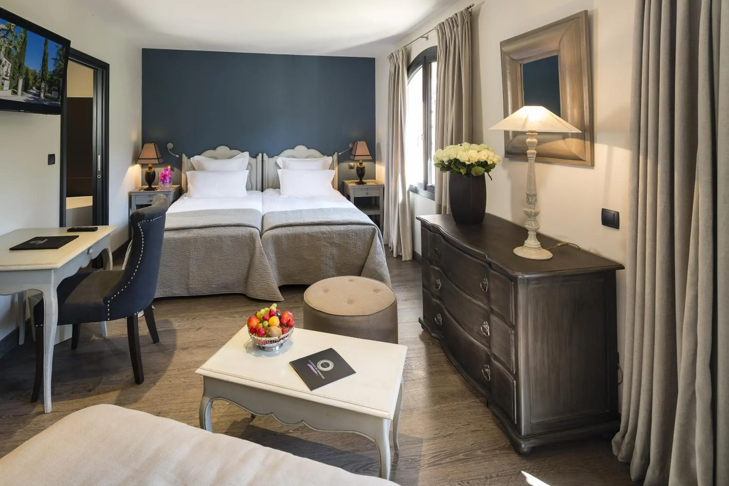 Twin Room with Garden View in Hostellerie Les Gorges De Pennafort Twin Room with Garden View in Hostellerie Les Gorges De Pennafort