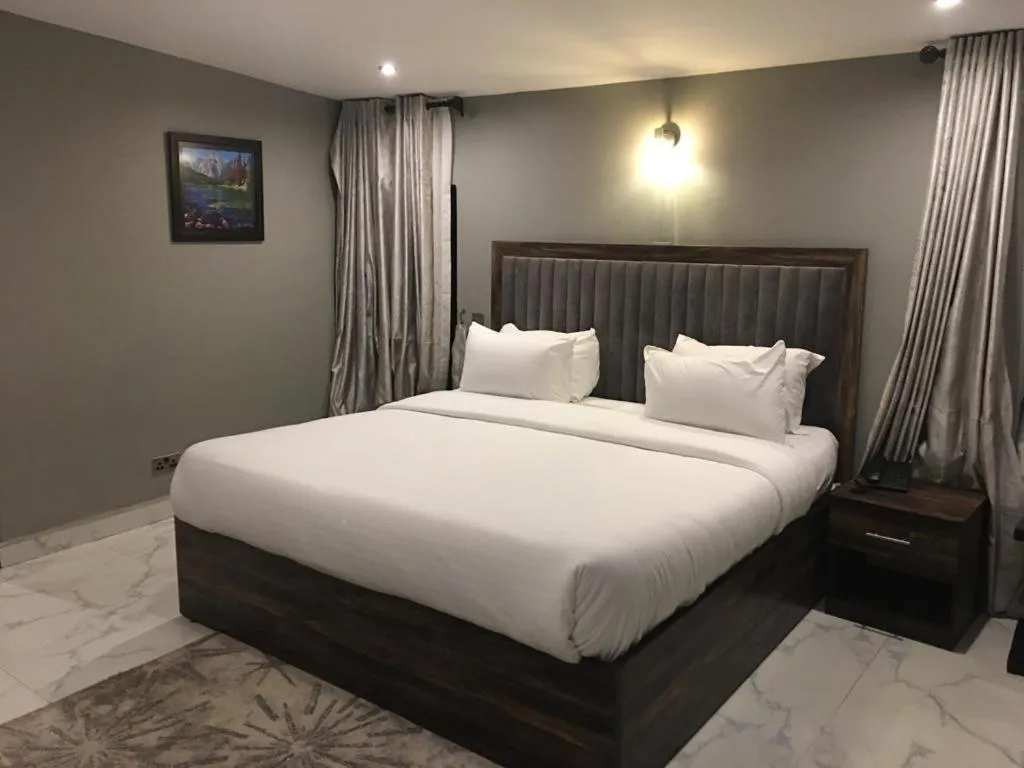 Bed in La VOD Hotel