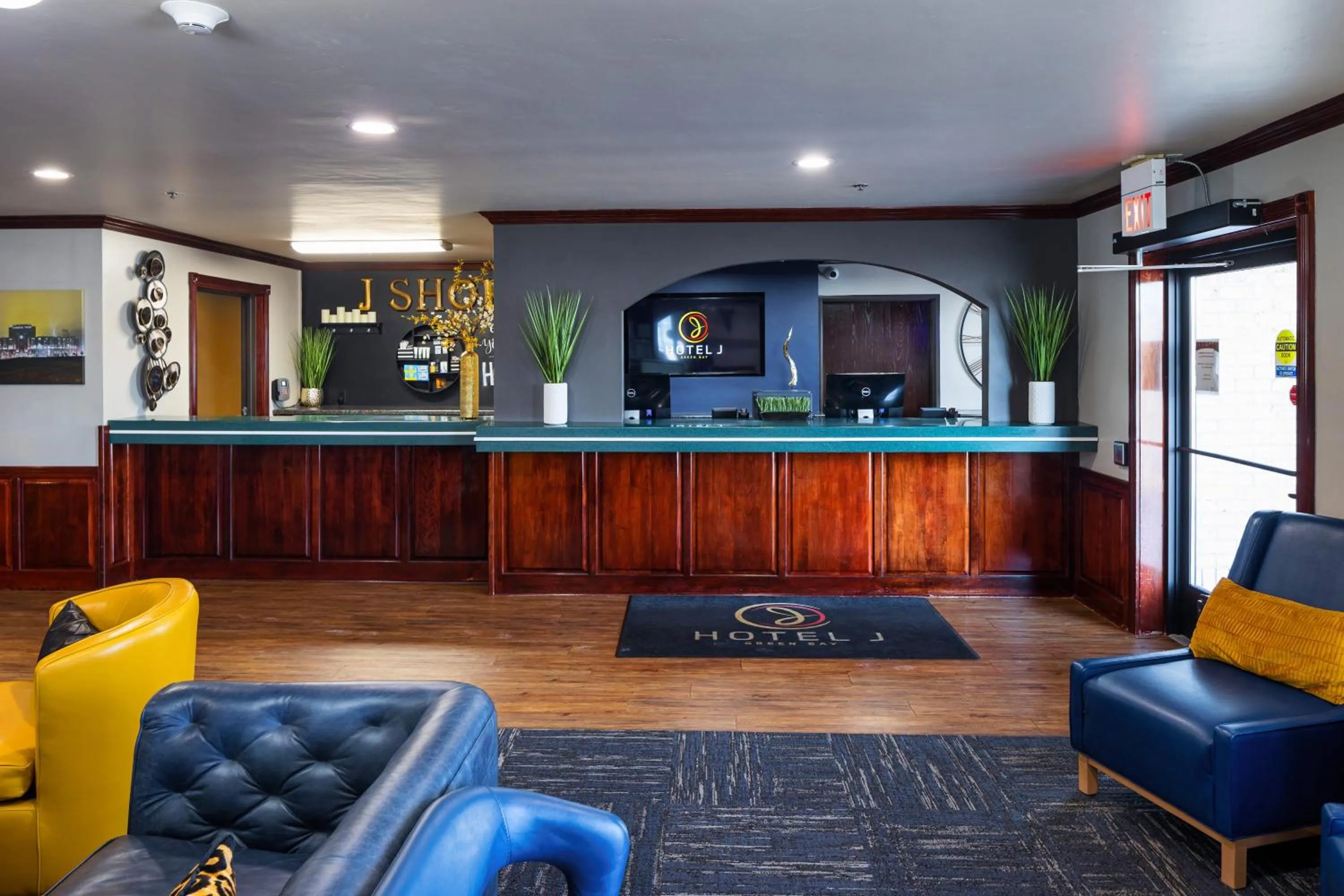 Lobby or reception in Hotel J Green Bay