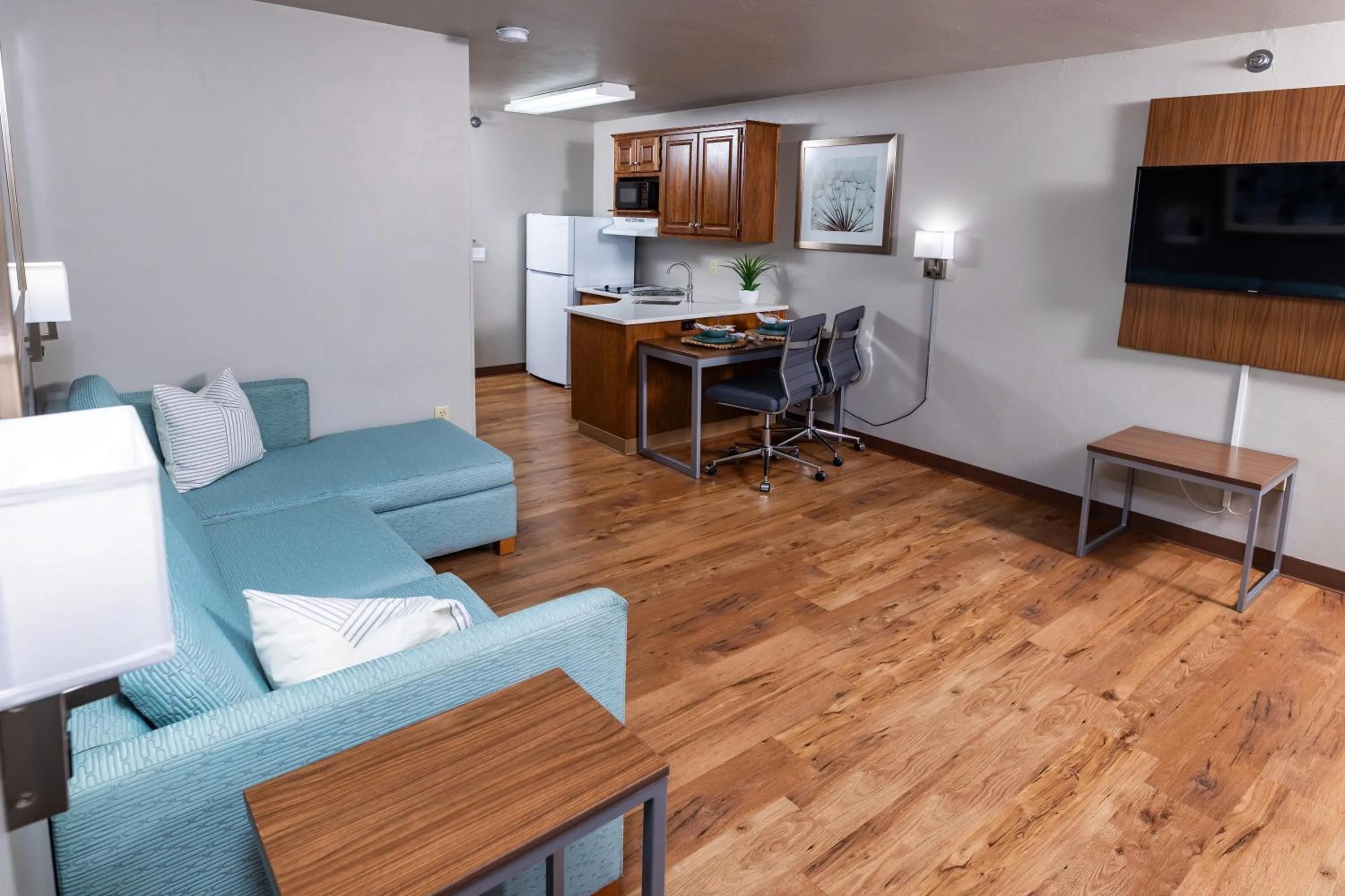 Living room in Extended Stay Airport