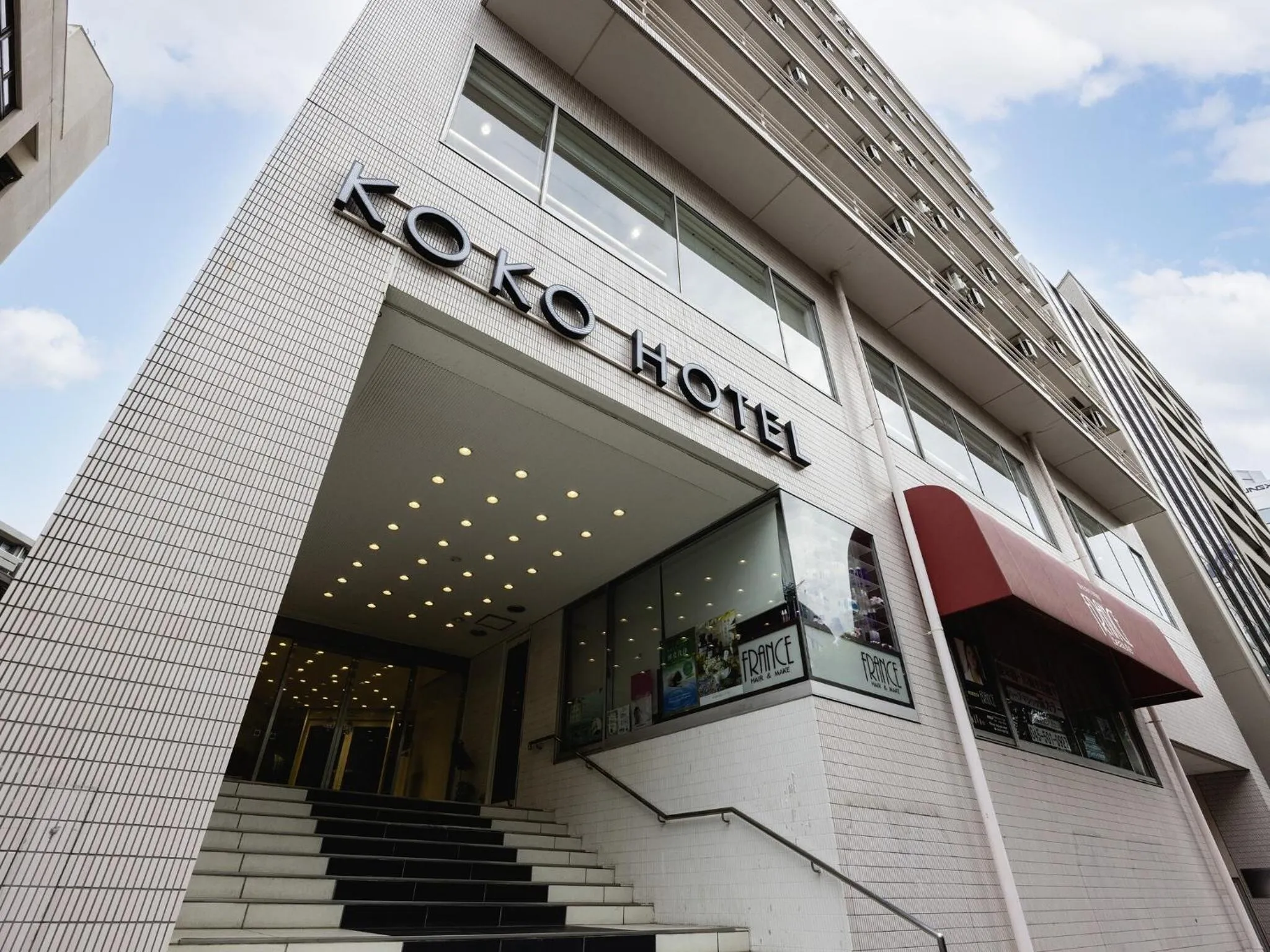 Property building in KOKO HOTEL Yokohama Tsurumi