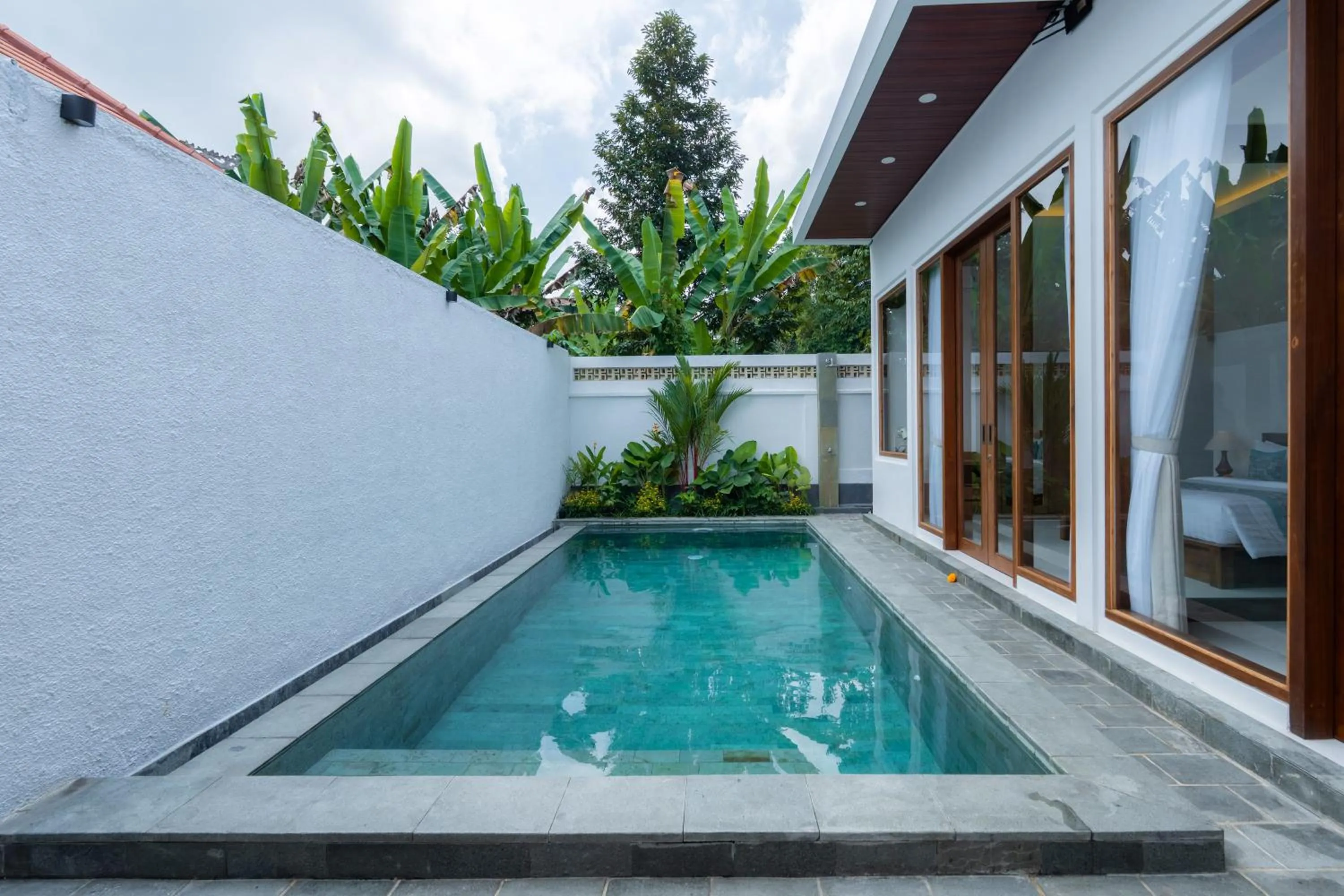 Swimming pool in The Lingga Villas Ubud
