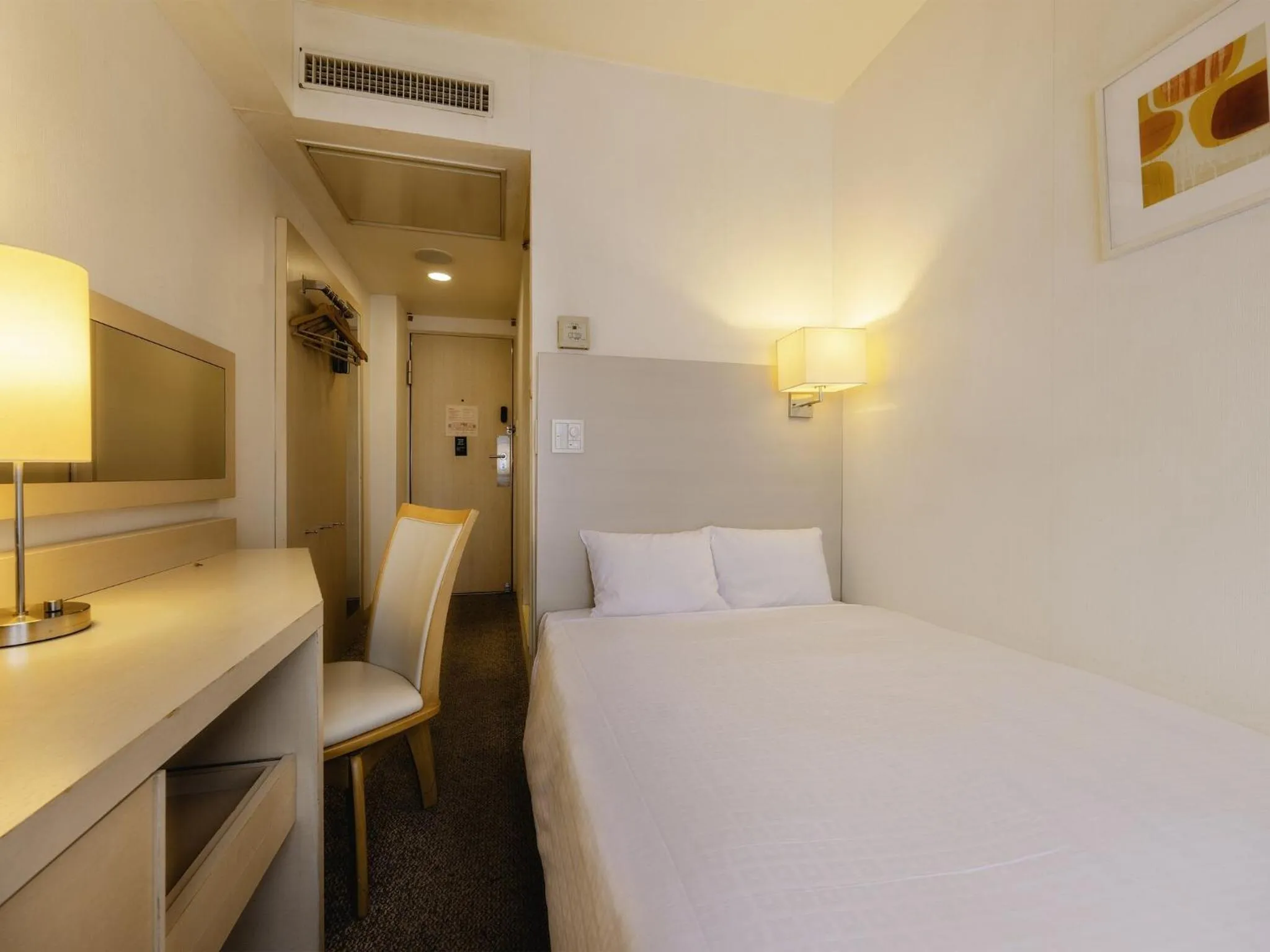 Photo of the whole room, Bed in KOKO HOTEL Tokyo Nishikasai