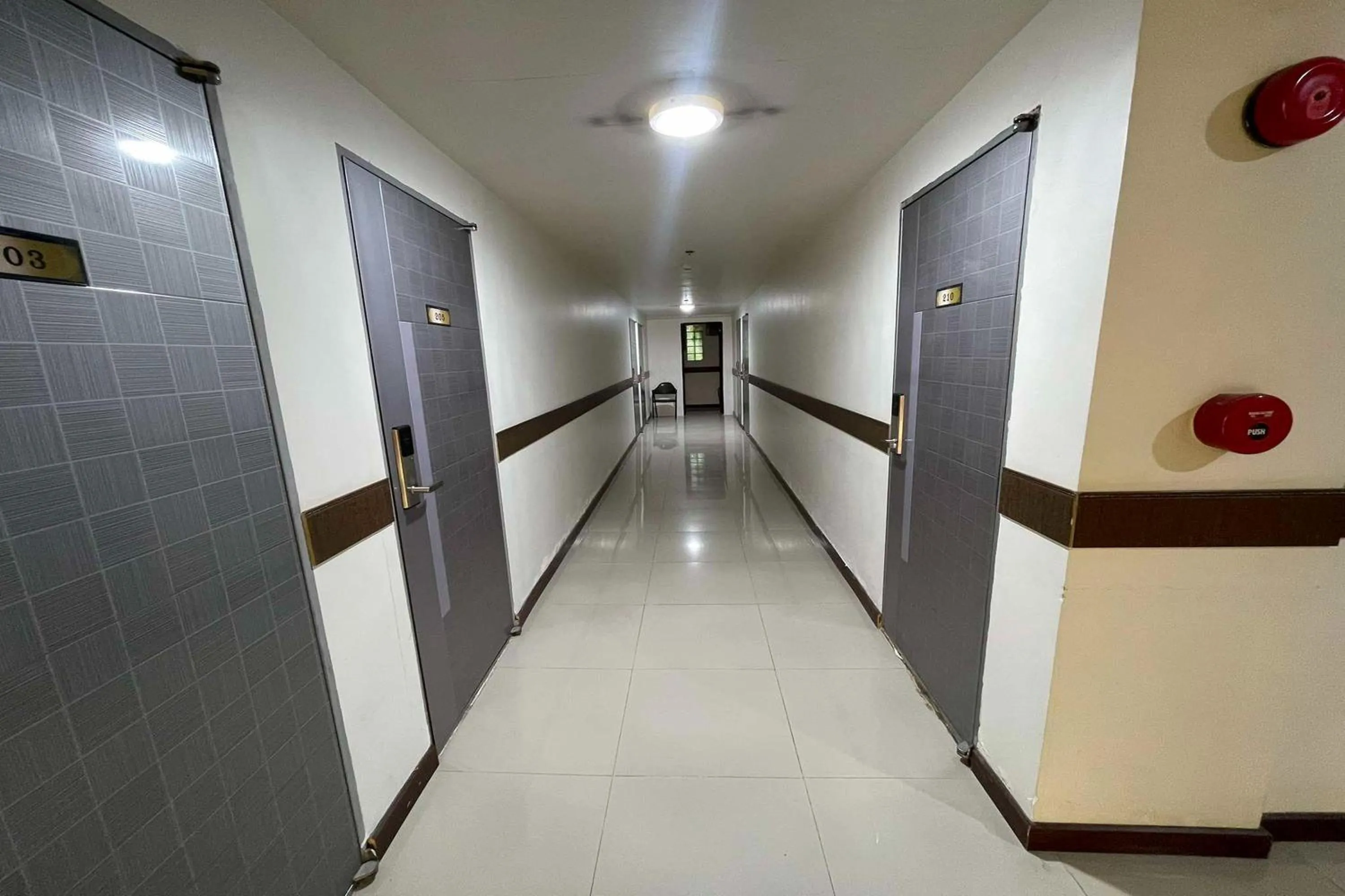 Area and facilities in Aimor Condotel