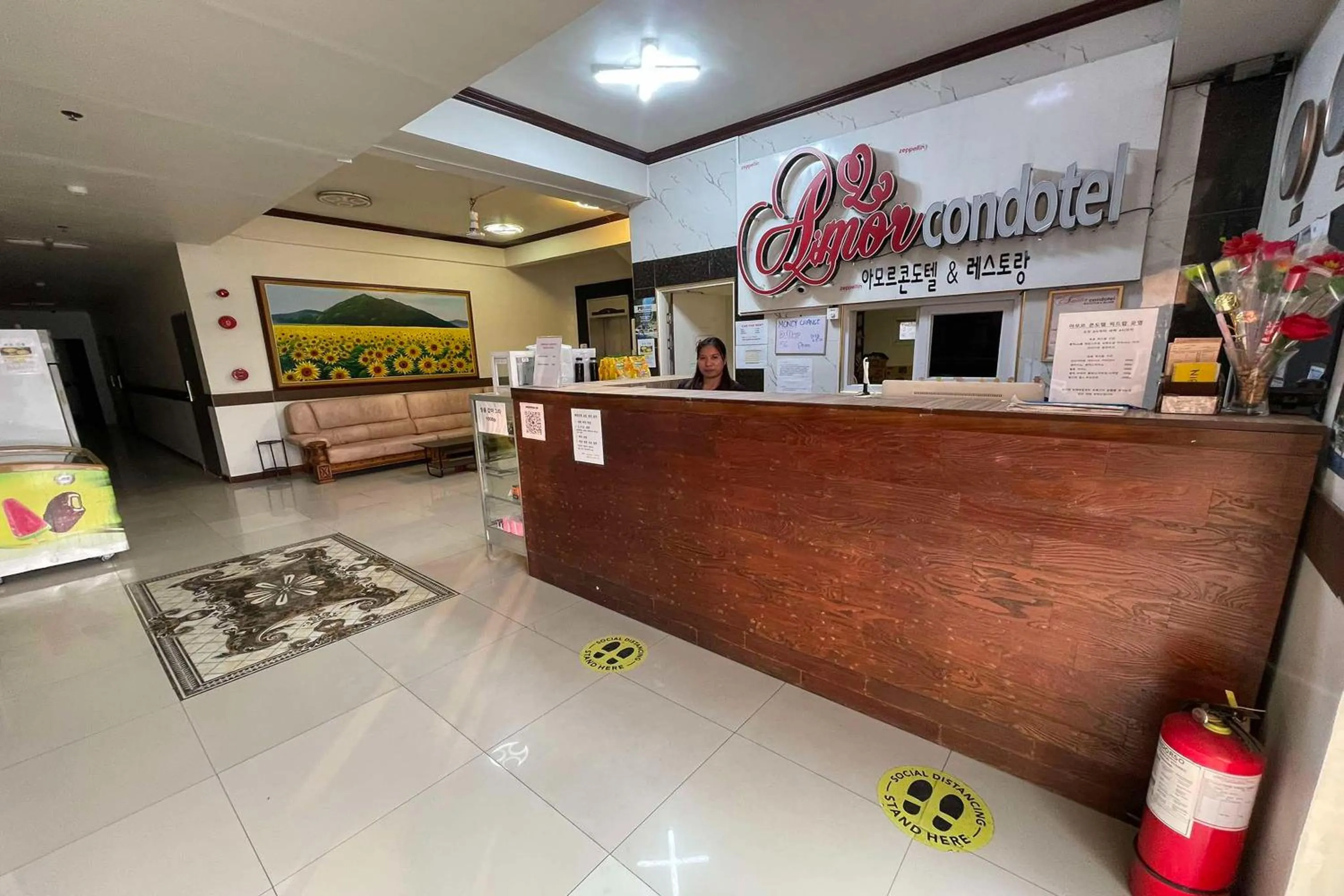 Lobby or reception in Aimor Condotel