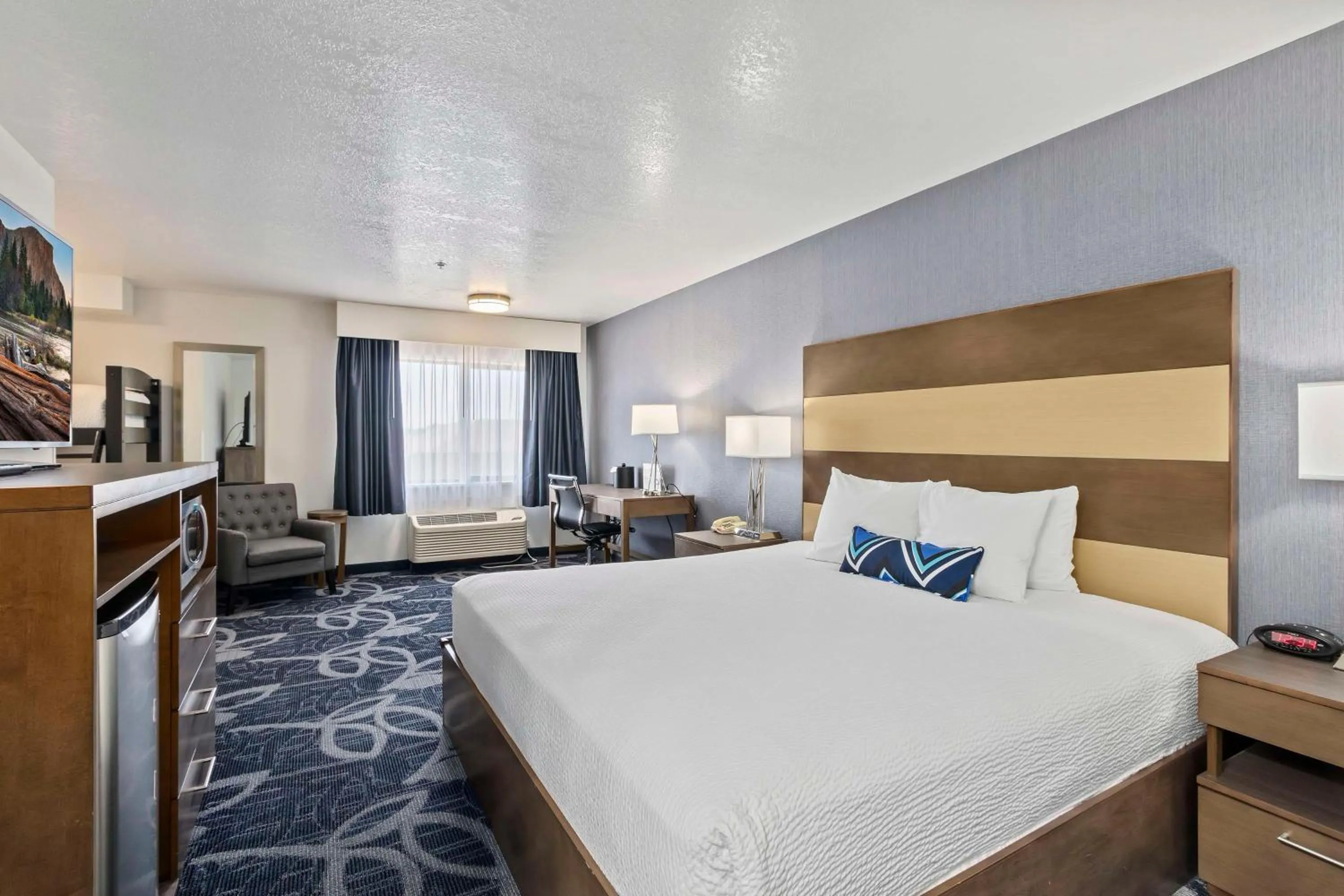 Bedroom, Bed in Best Western Plus Twin Falls Hotel