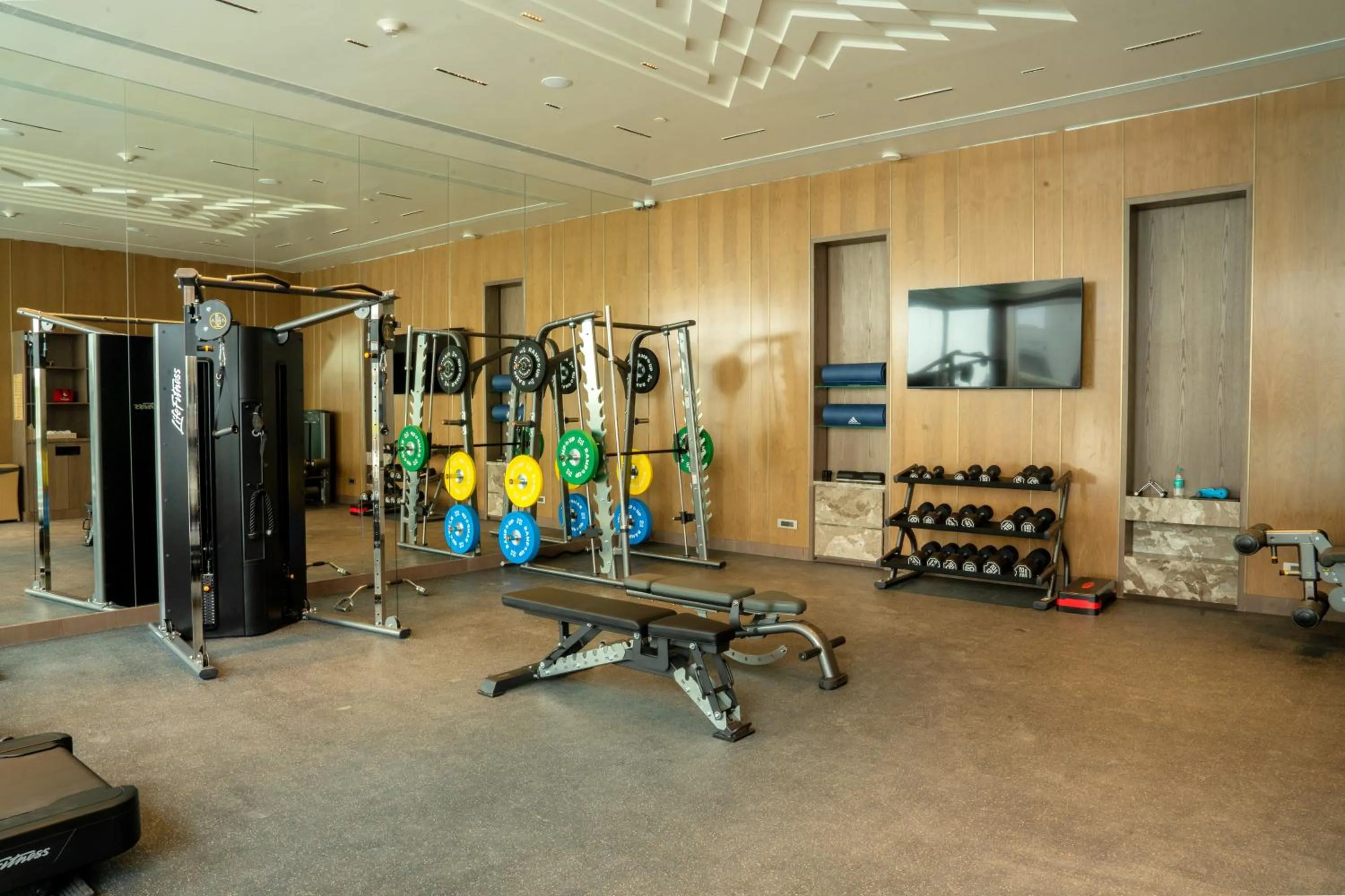 Fitness centre/facilities in Merlis Hotel Coimbatore