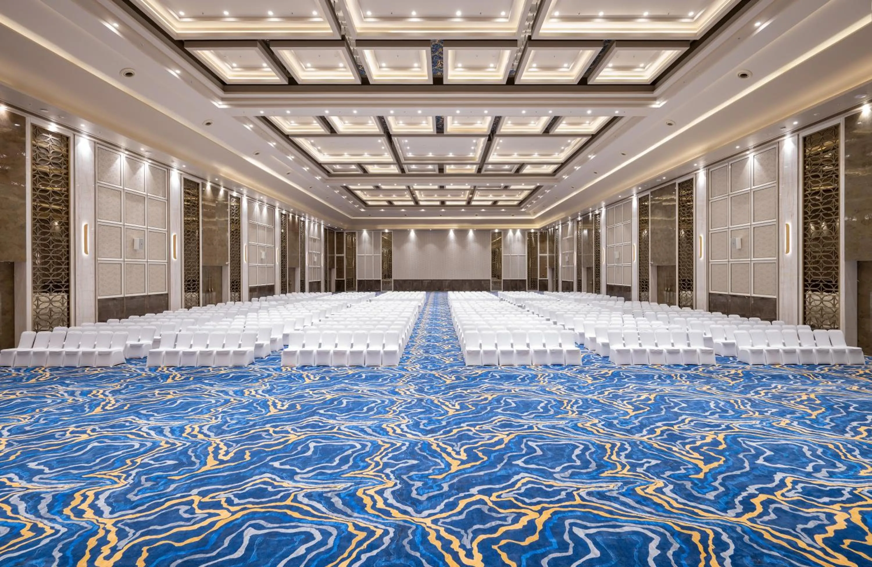 Banquet/Function facilities in Merlis Hotel Coimbatore