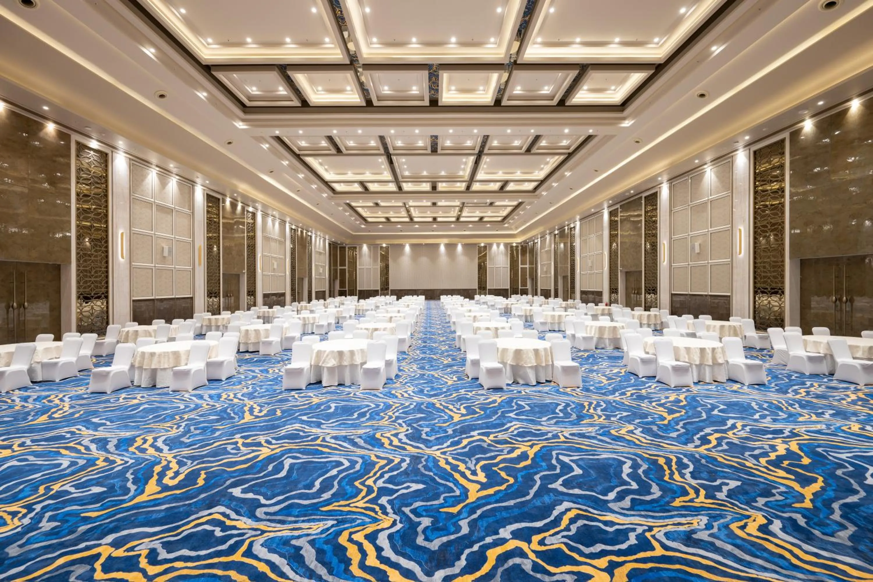 Banquet/Function facilities in Merlis Hotel Coimbatore