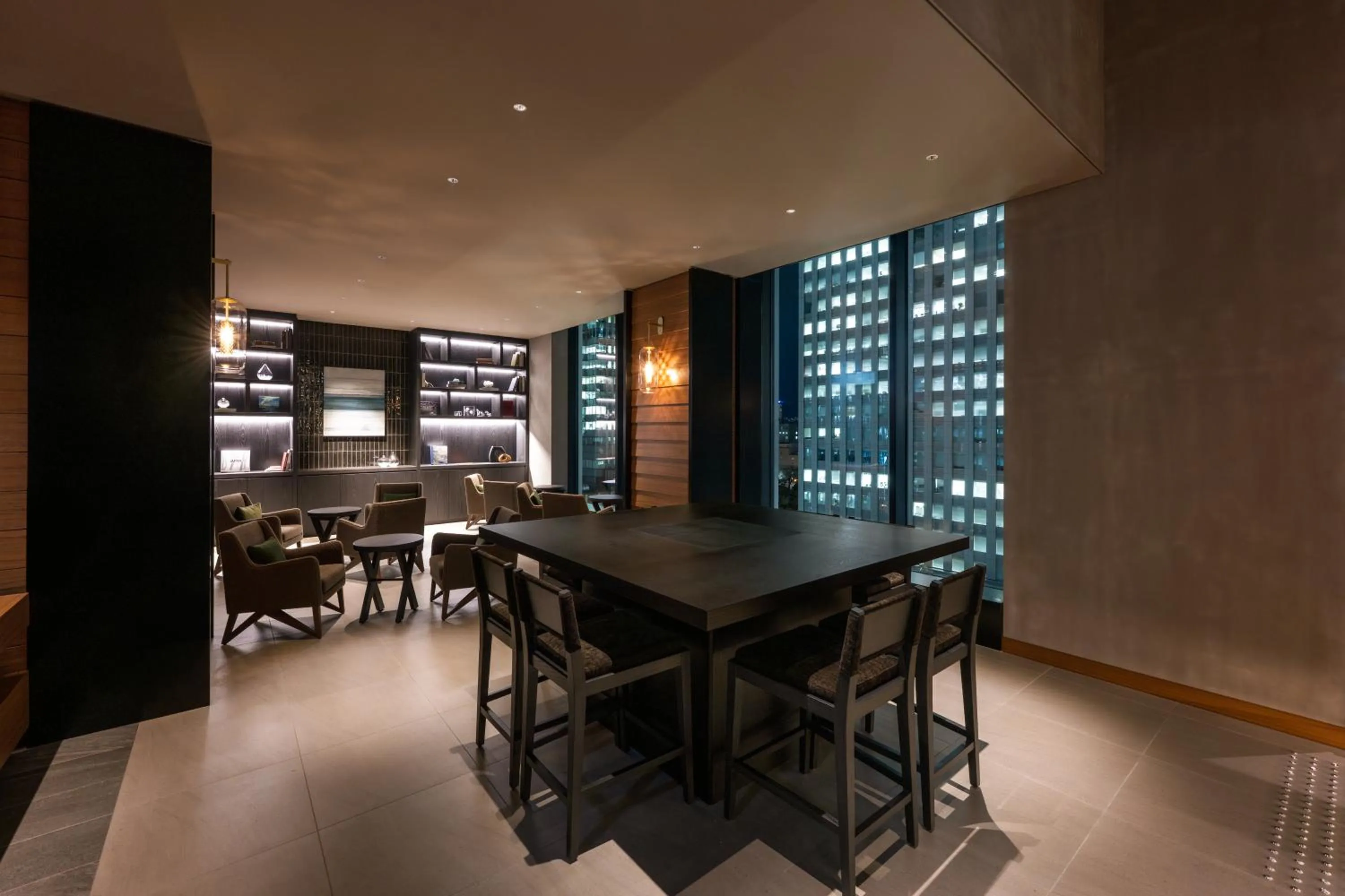 Lounge or bar in The Gate Hotel Sapporo by Hulic