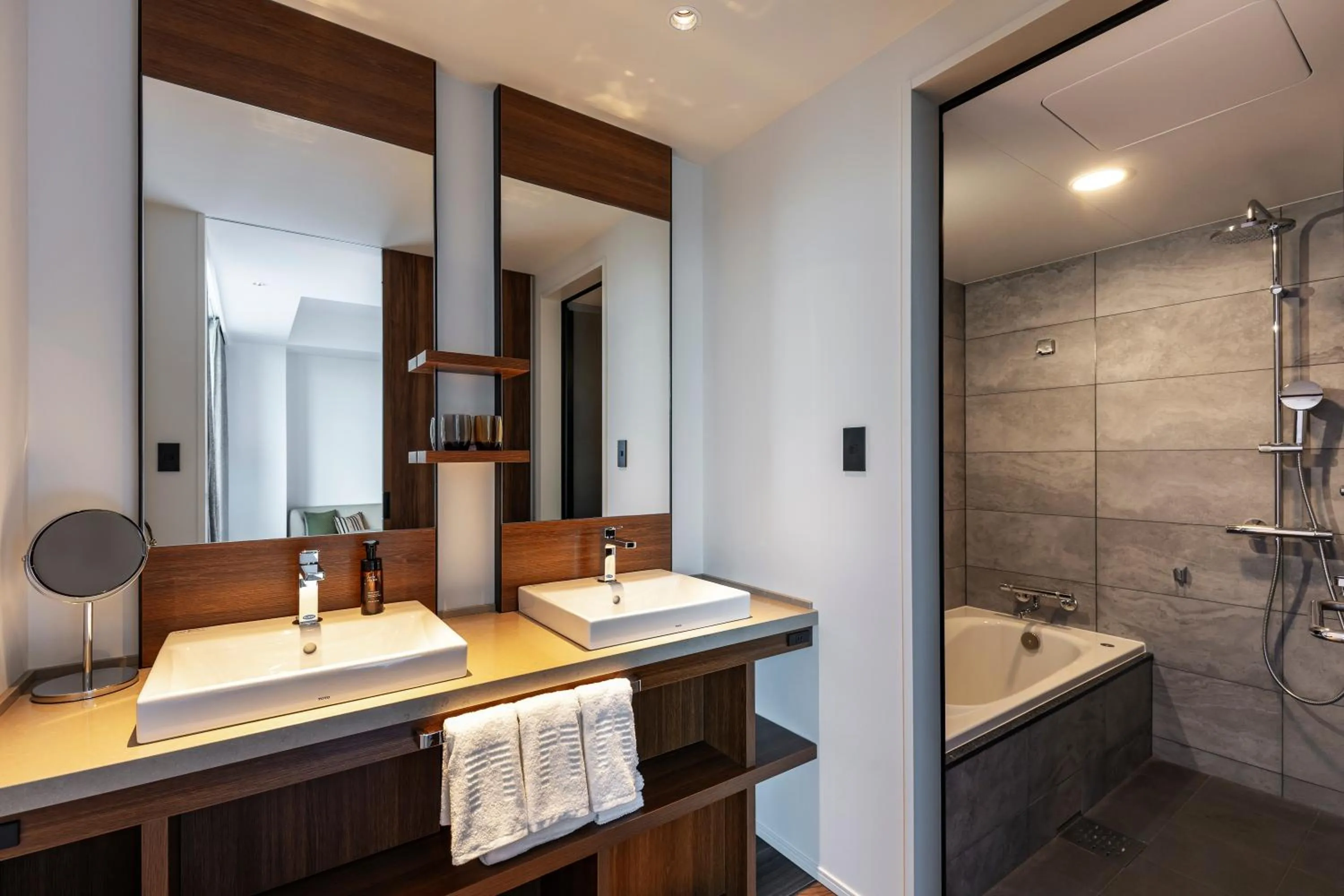 Shower in The Gate Hotel Sapporo by Hulic