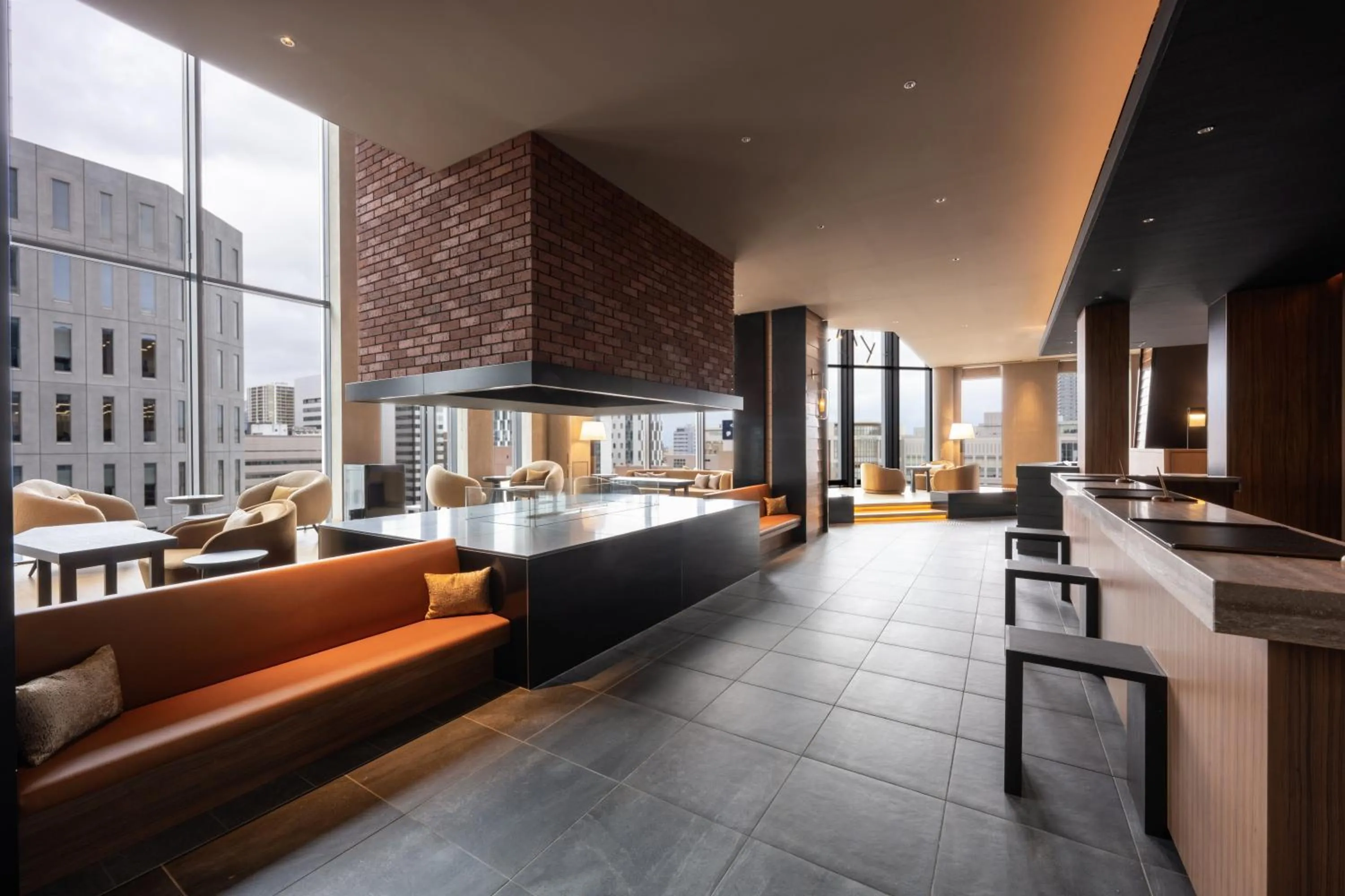 Lobby or reception in The Gate Hotel Sapporo by Hulic