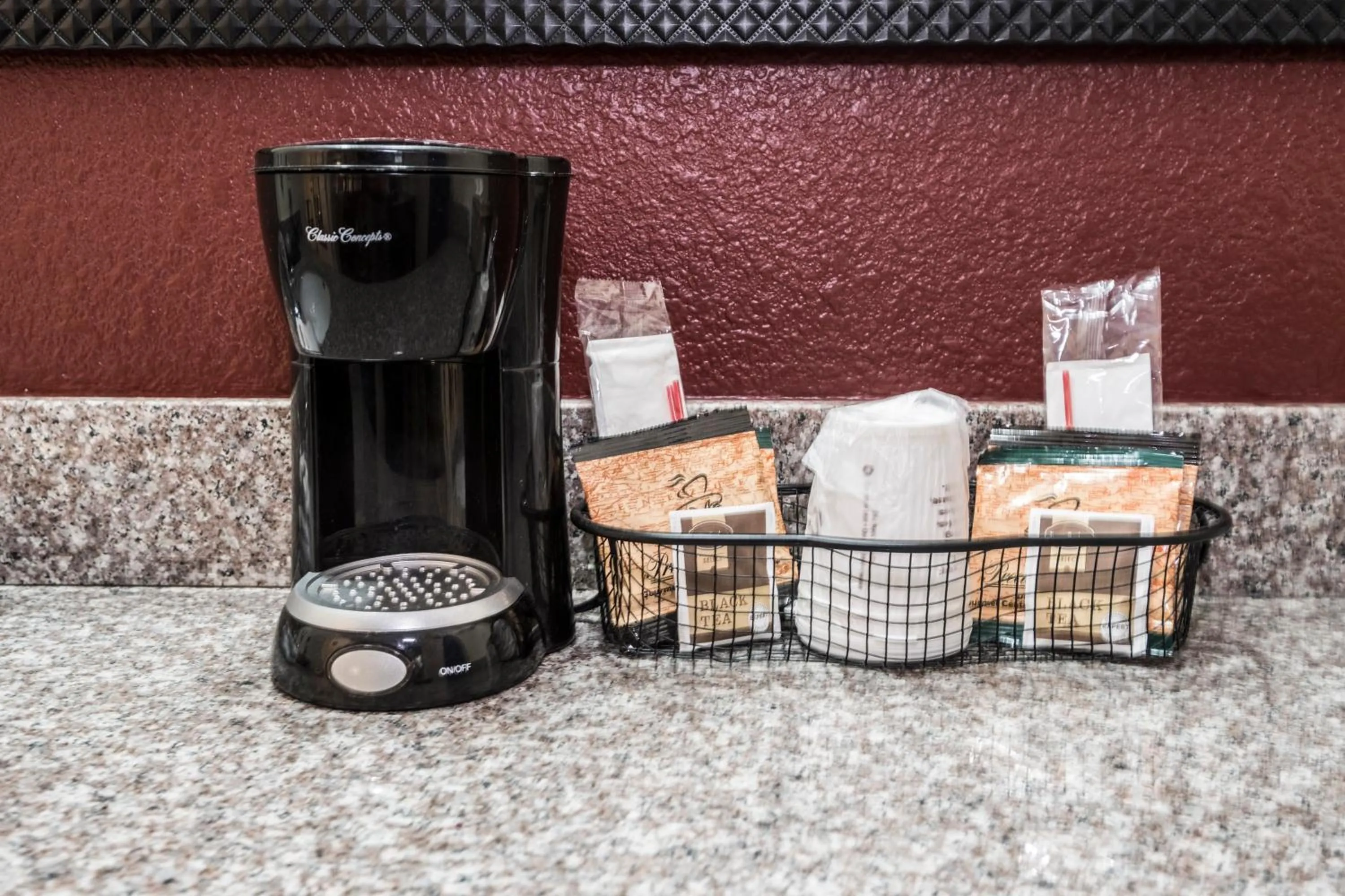 Photo of the whole room in Red Roof Inn Mobile - Midtown