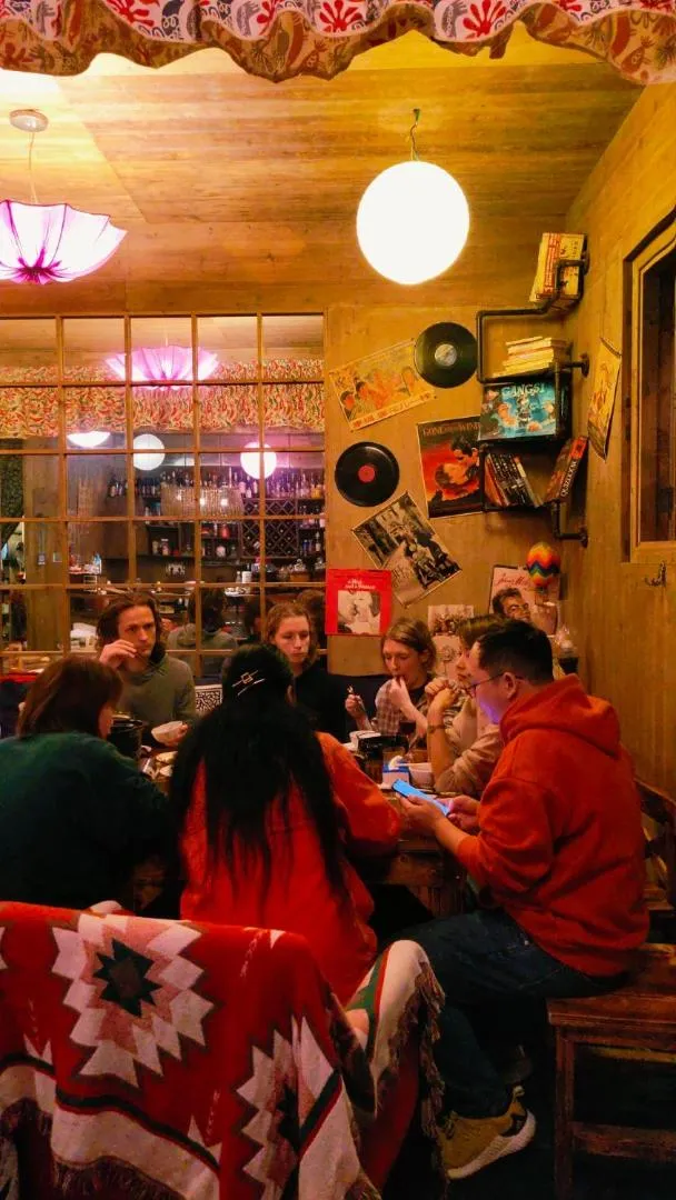 Restaurant/places to eat in September Huizhou Inn