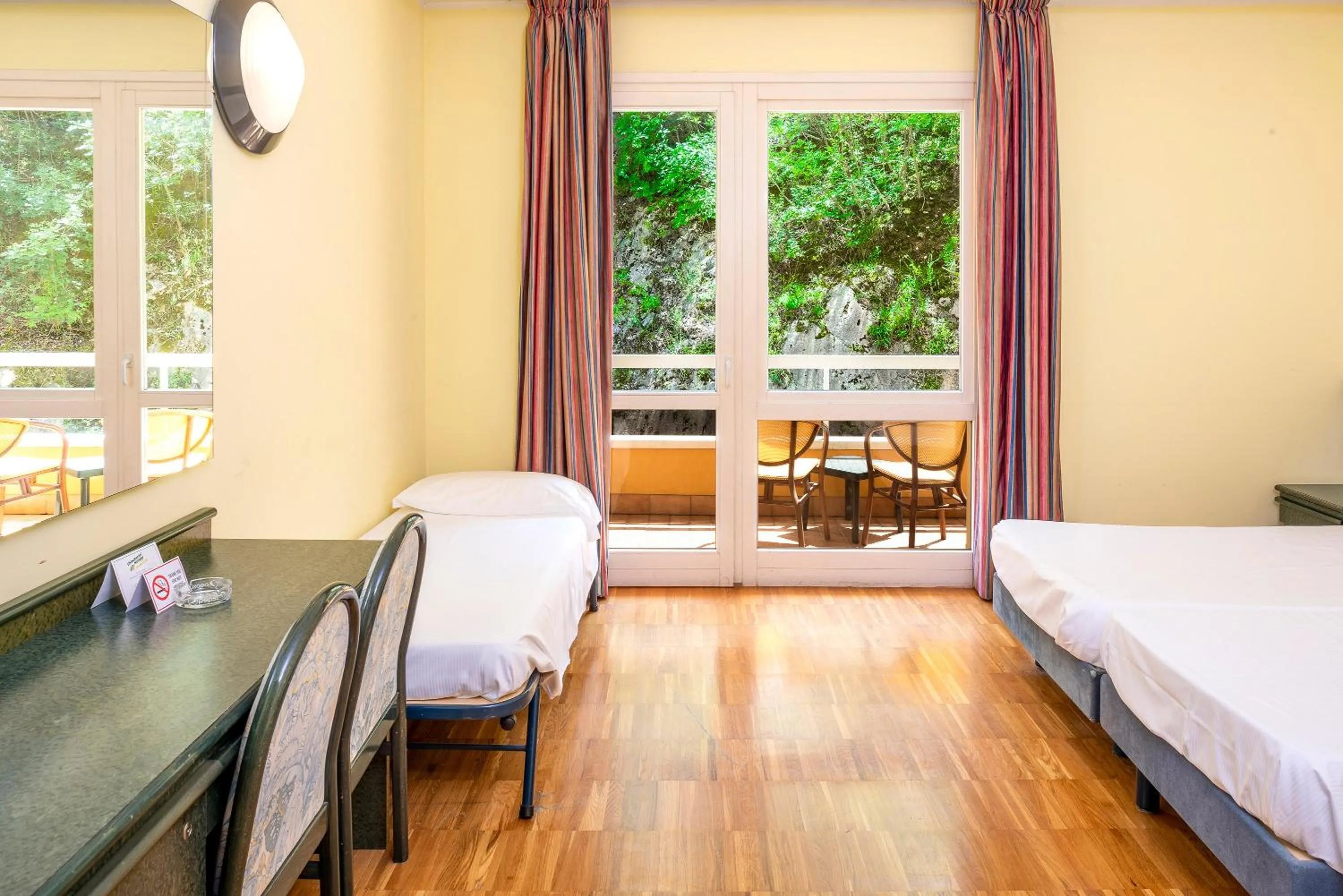 Bed in Hotel Internazionale